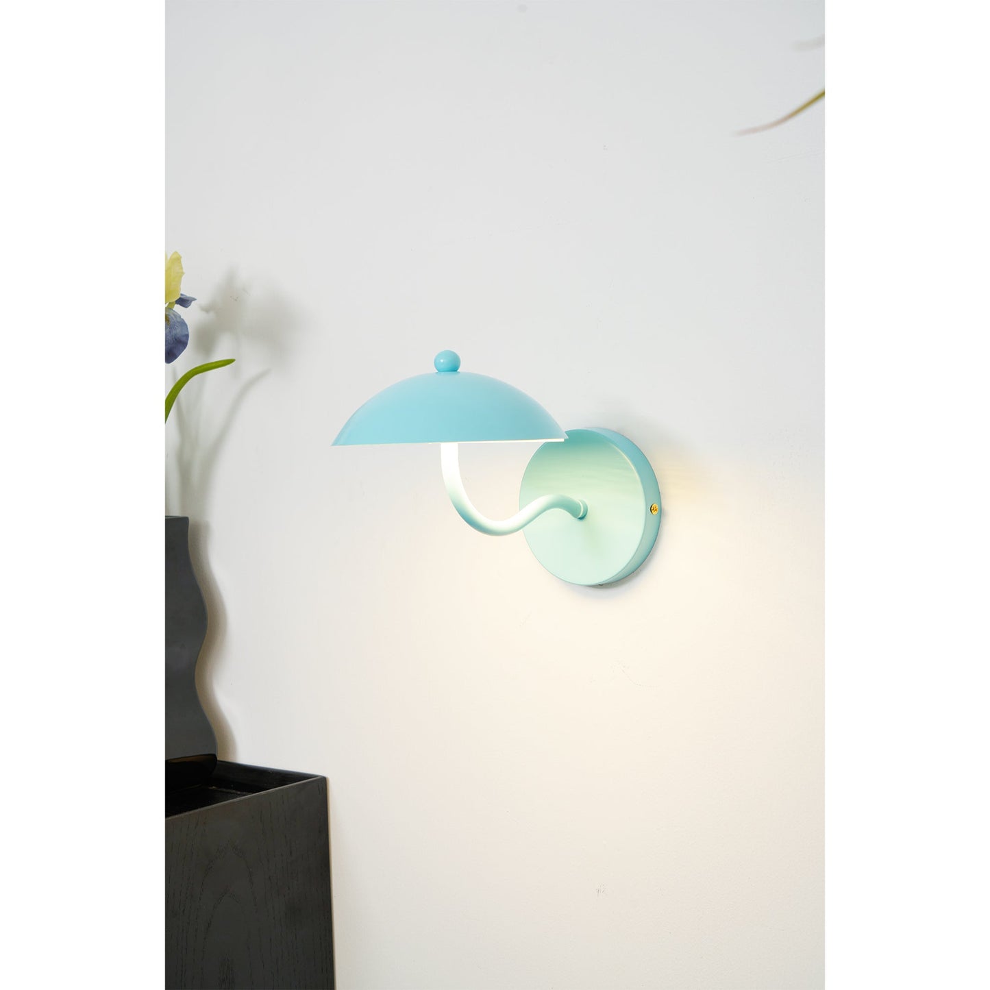 Ripple Wall Lamp
