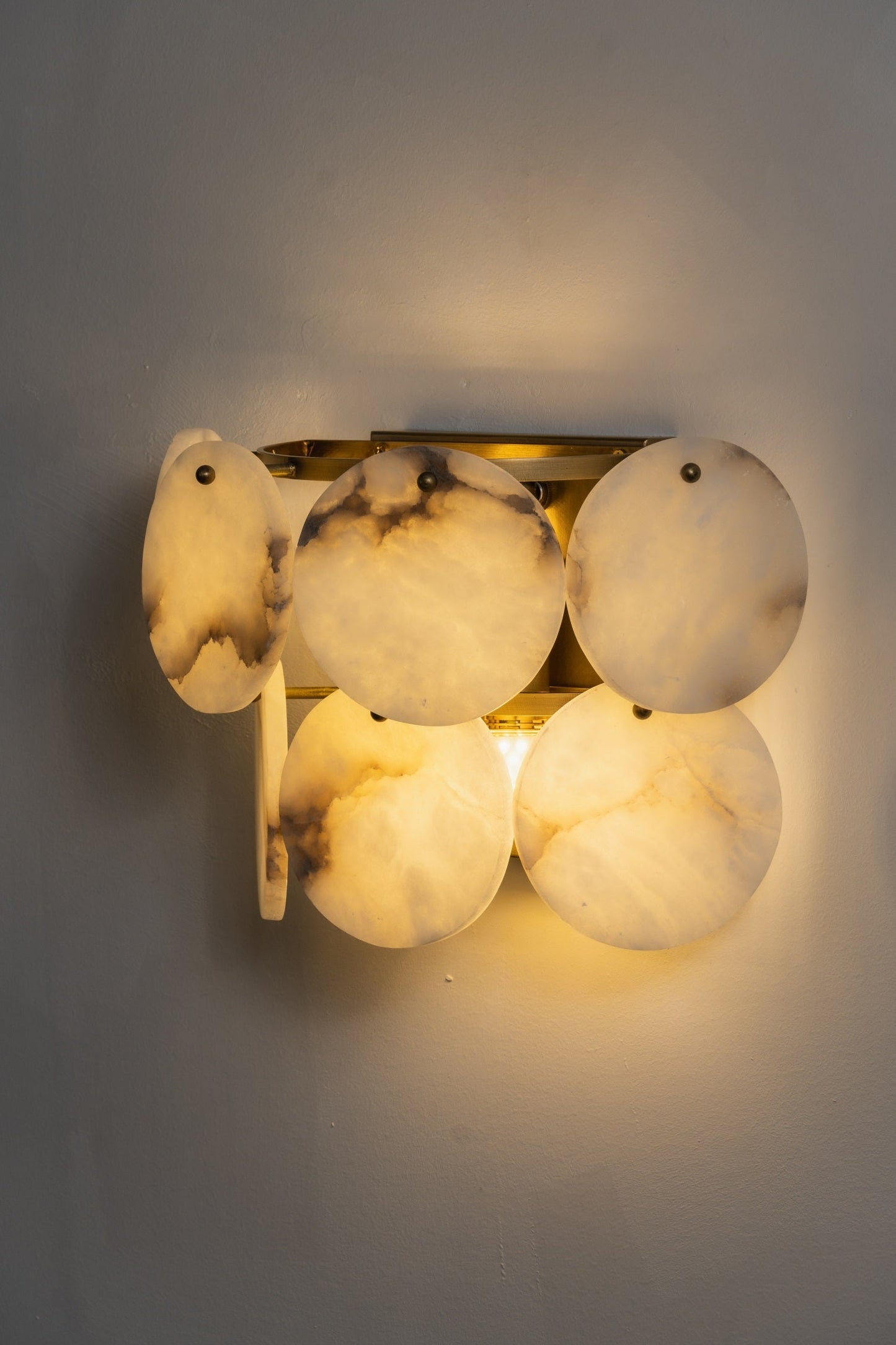 Riviera Alabaster Wall Lamp