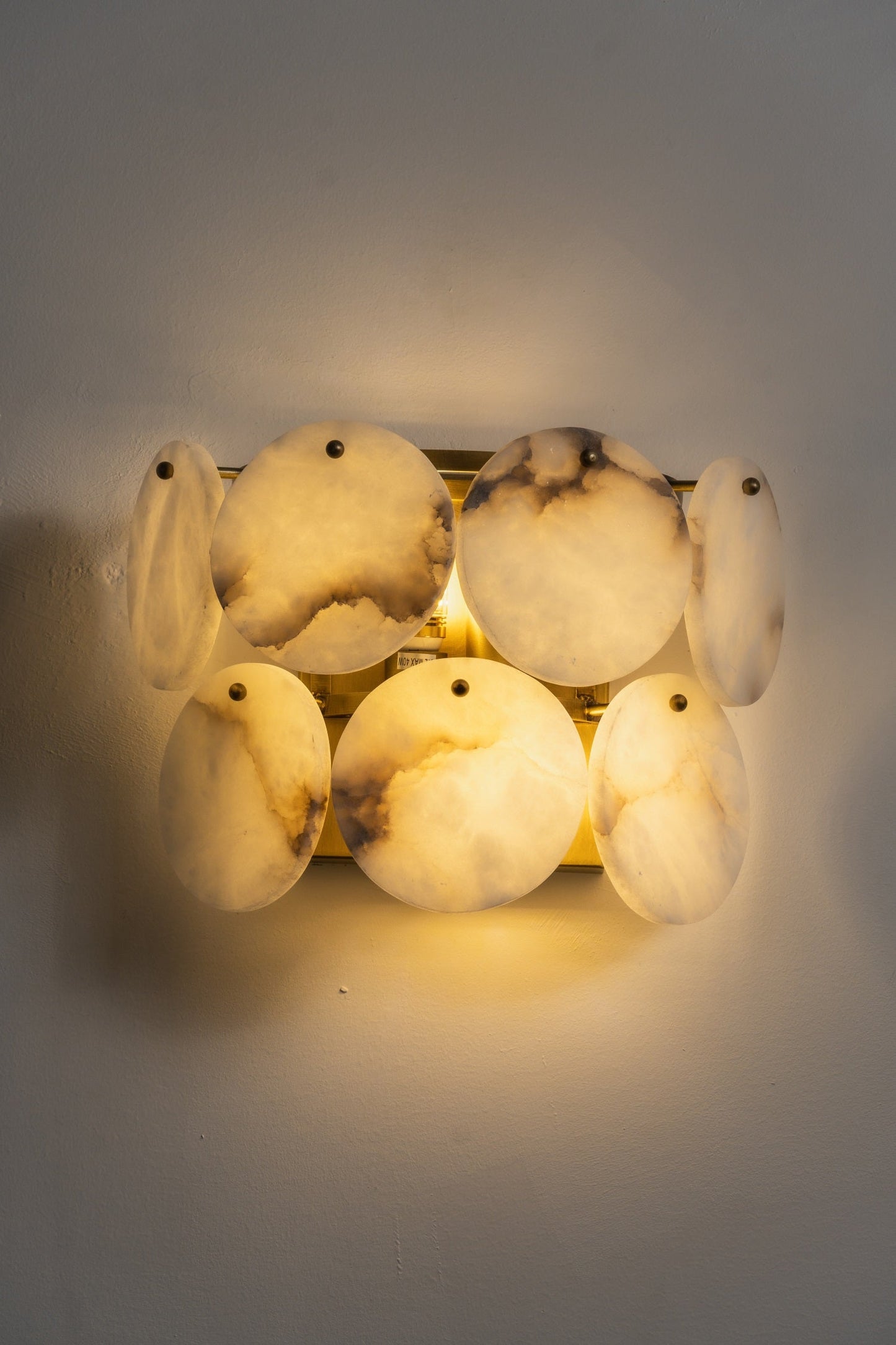 Riviera Alabaster Wall Lamp