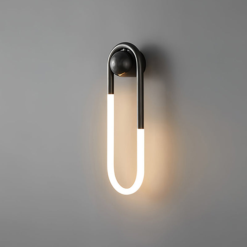 Rudi Loop Wall Lamp
