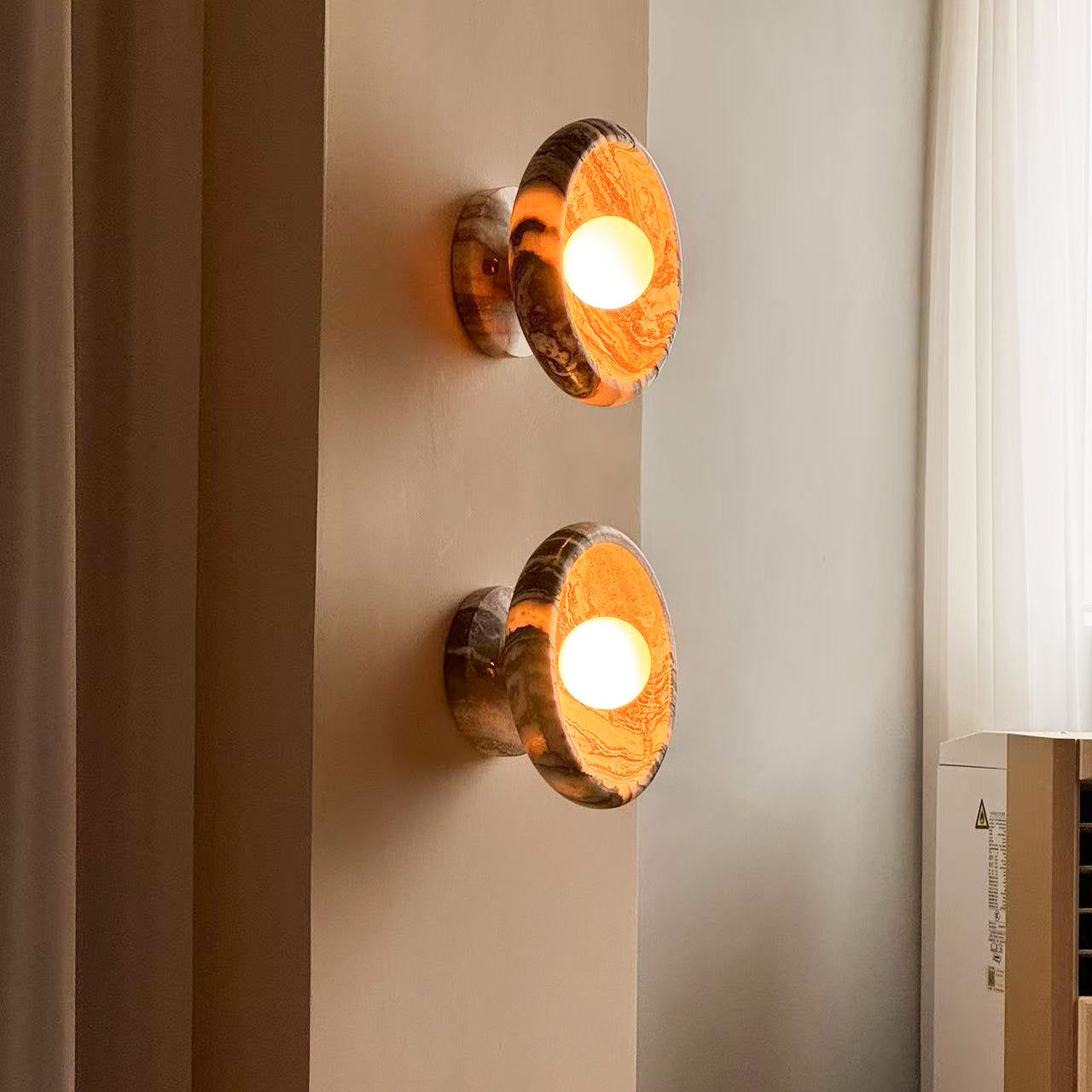 Piedra Marble Wall Lamp