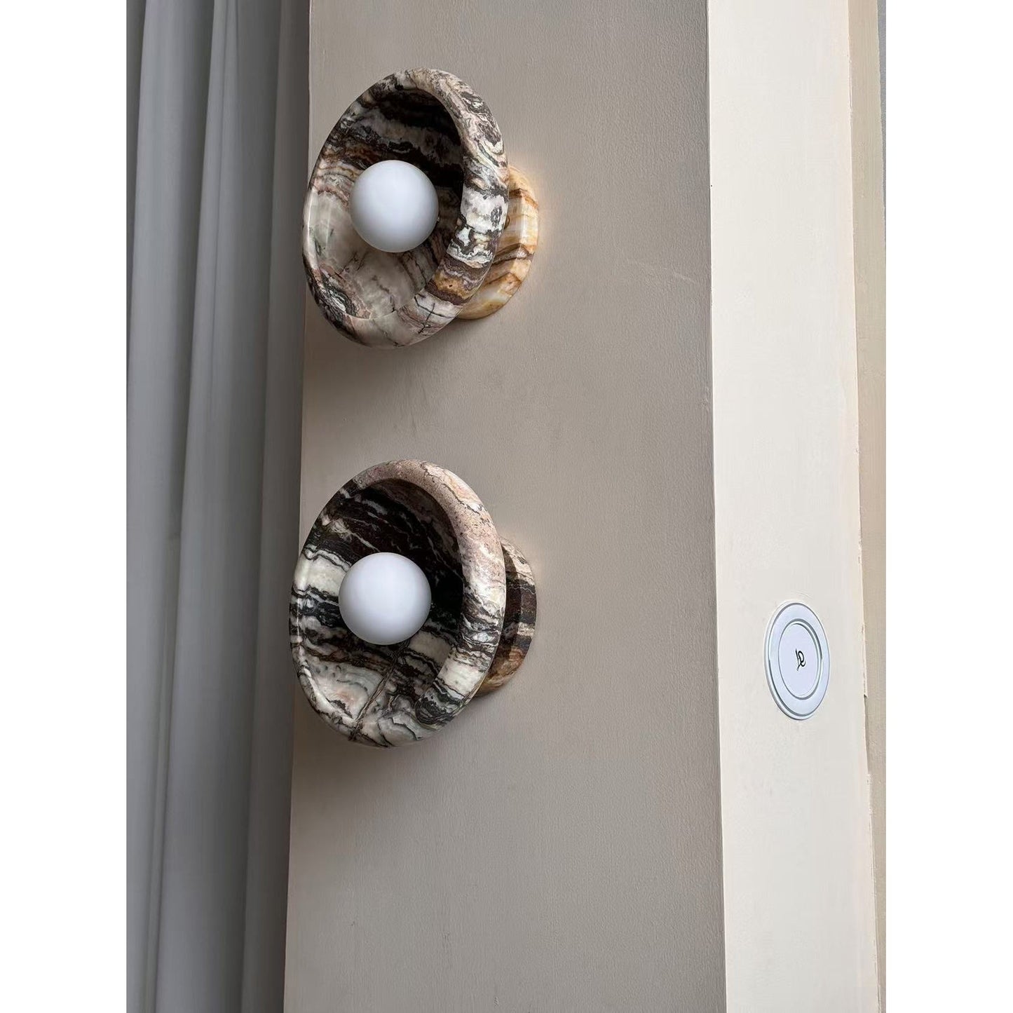 Piedra Marble Wall Lamp