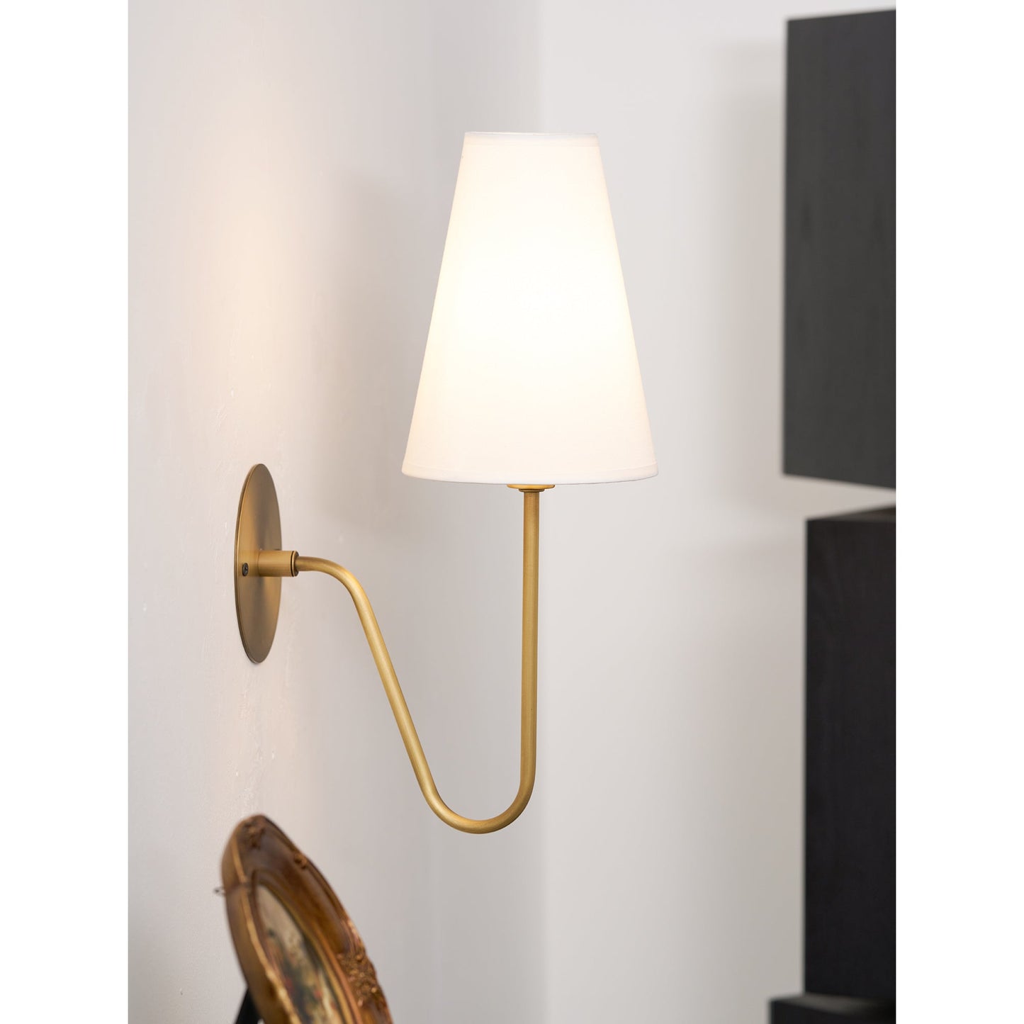 Scoop Wall Lamp