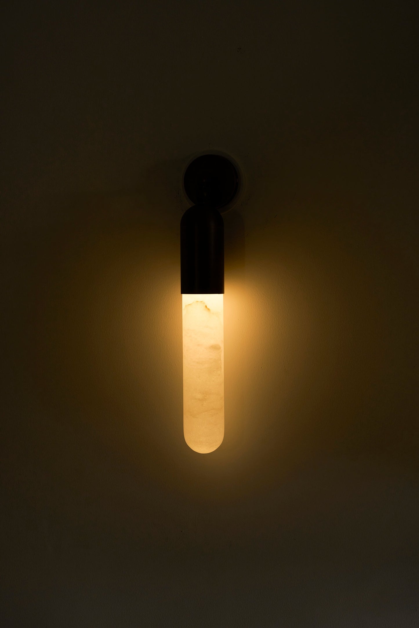 Selene Alabaster Wall Lamp