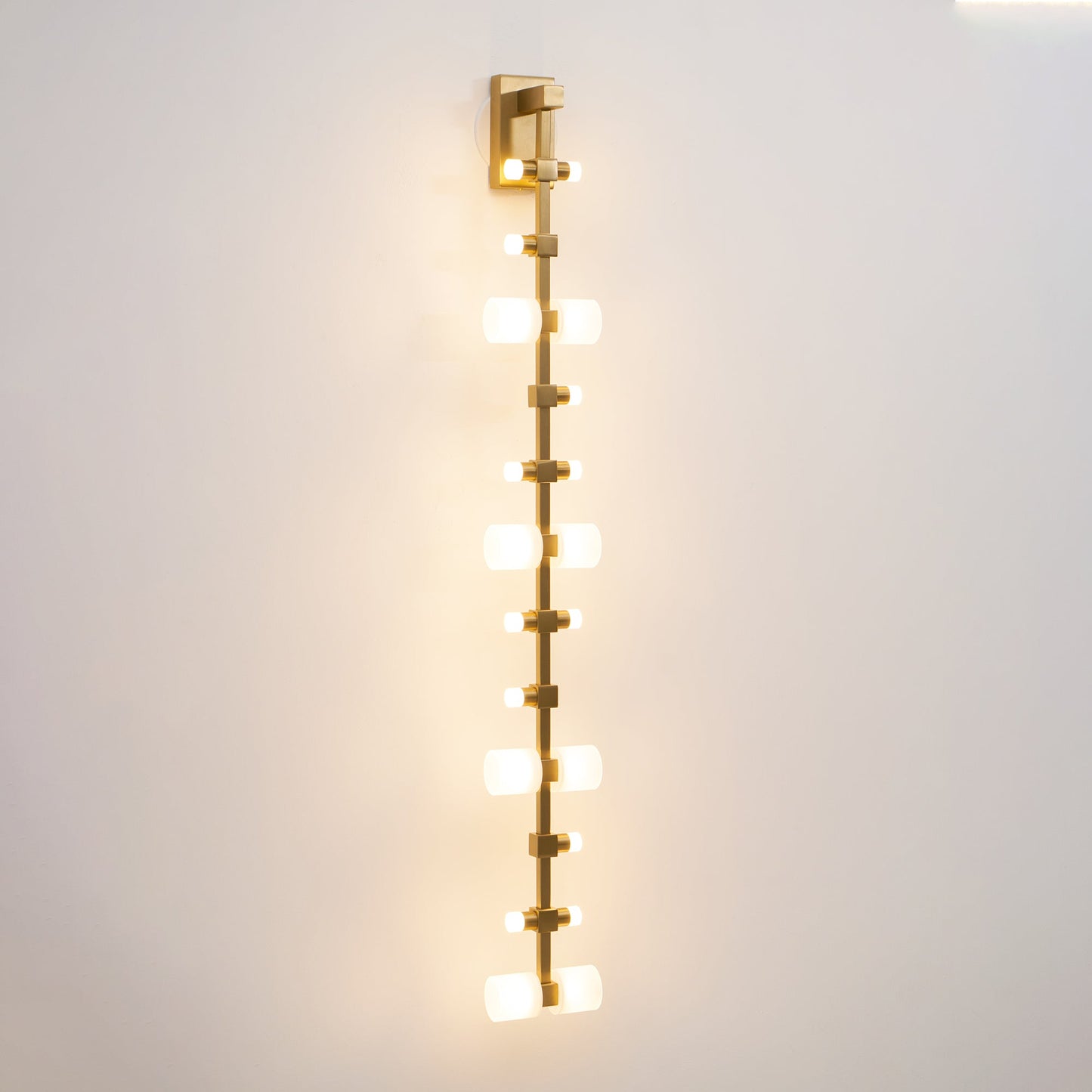 Semper Mia Wall Lamp