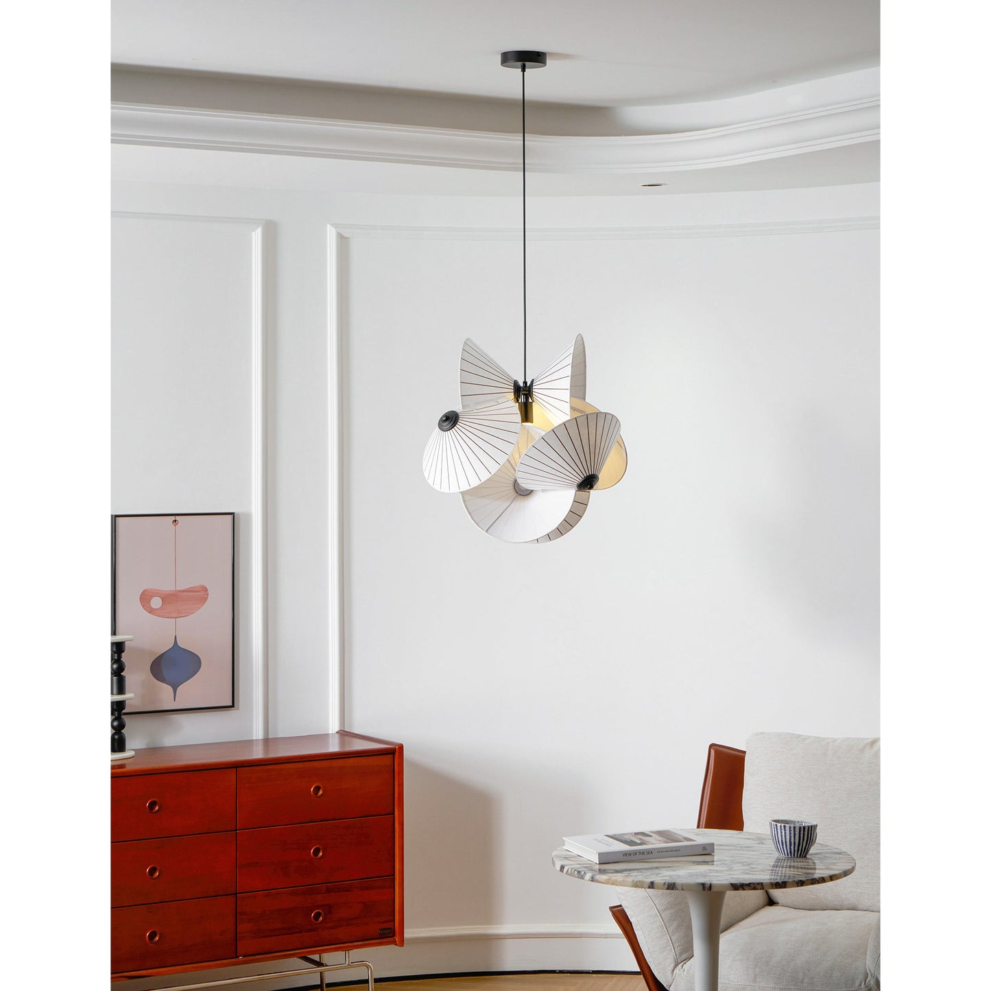 Serpentine Pendant Light