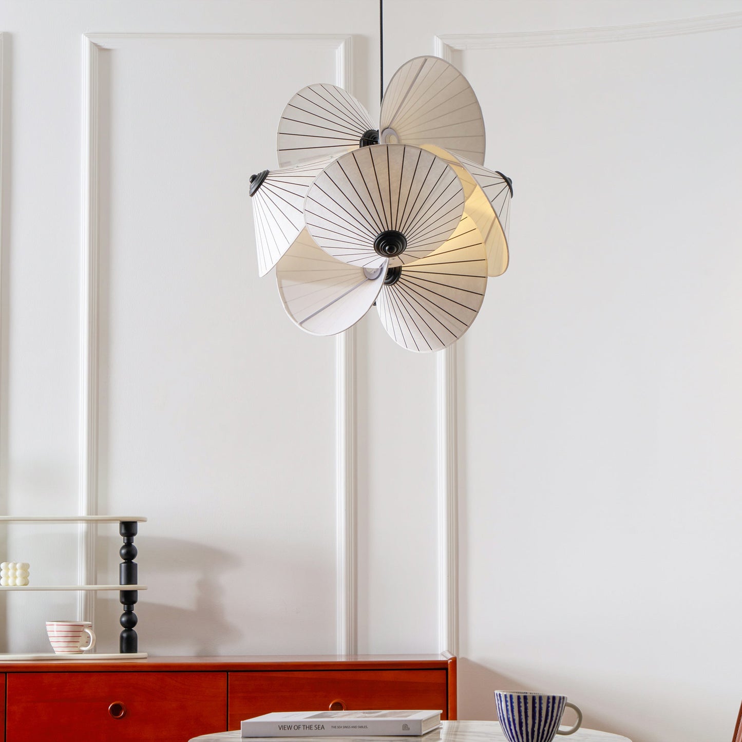 Serpentine Pendant Light