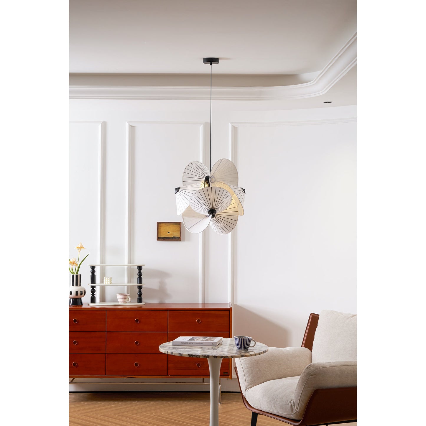 Serpentine Pendant Light