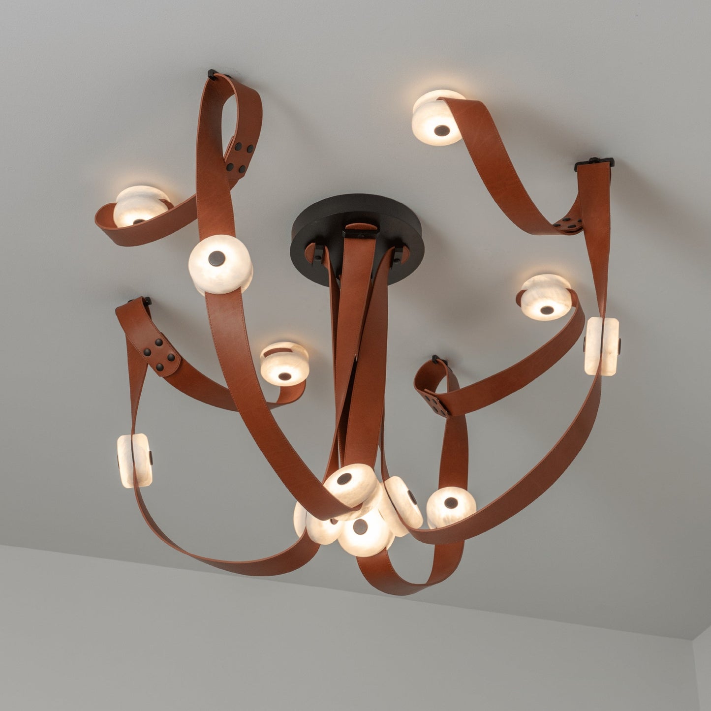 Snaps LED Chandelier