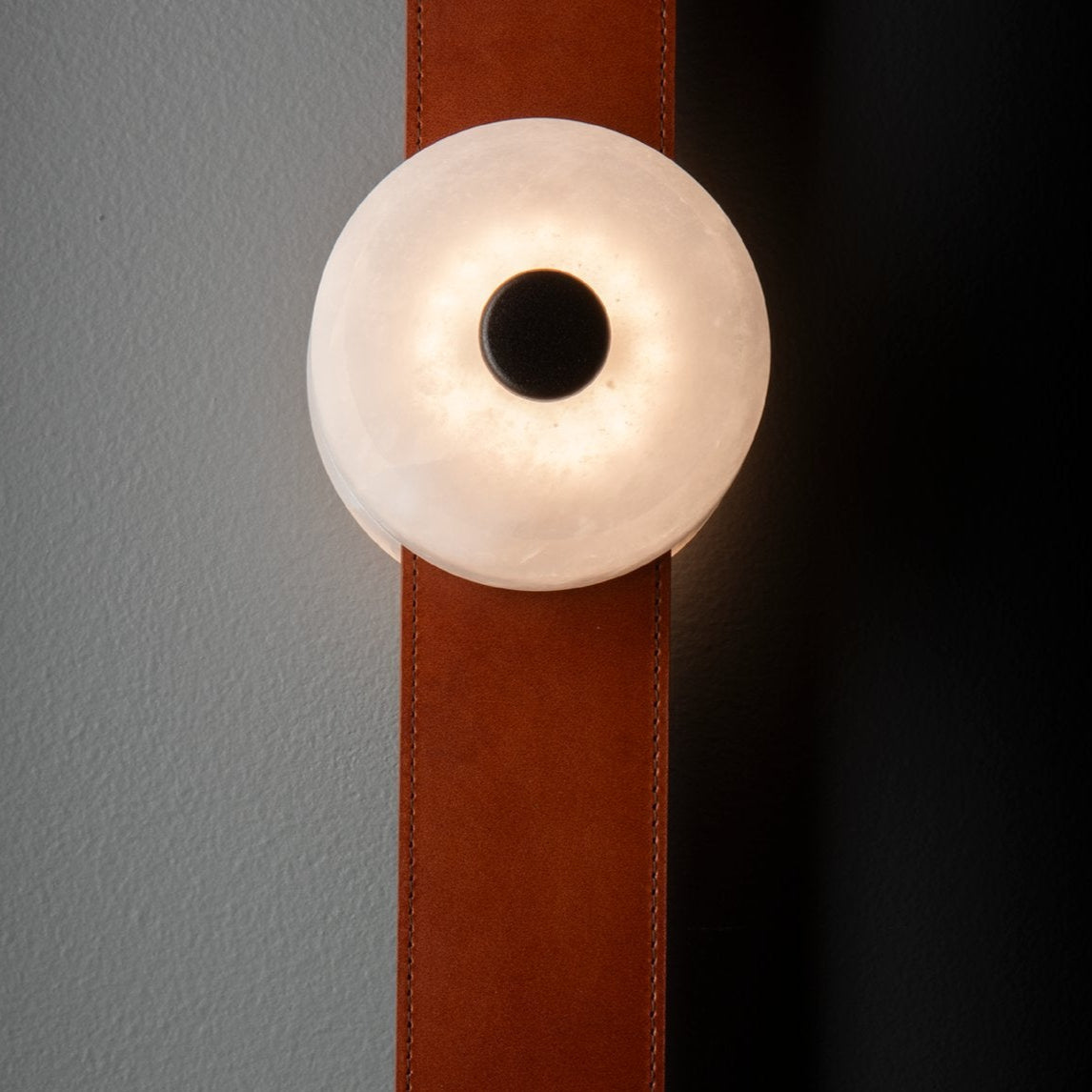 Snaps LED Sconce