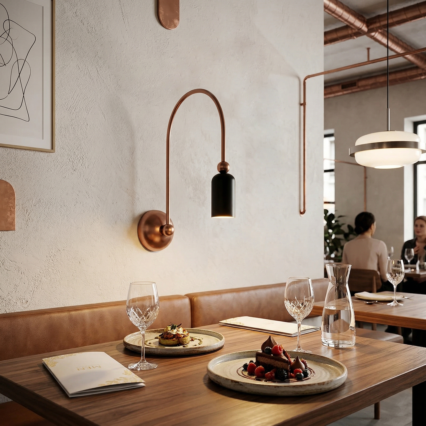Madame Wall Lamp