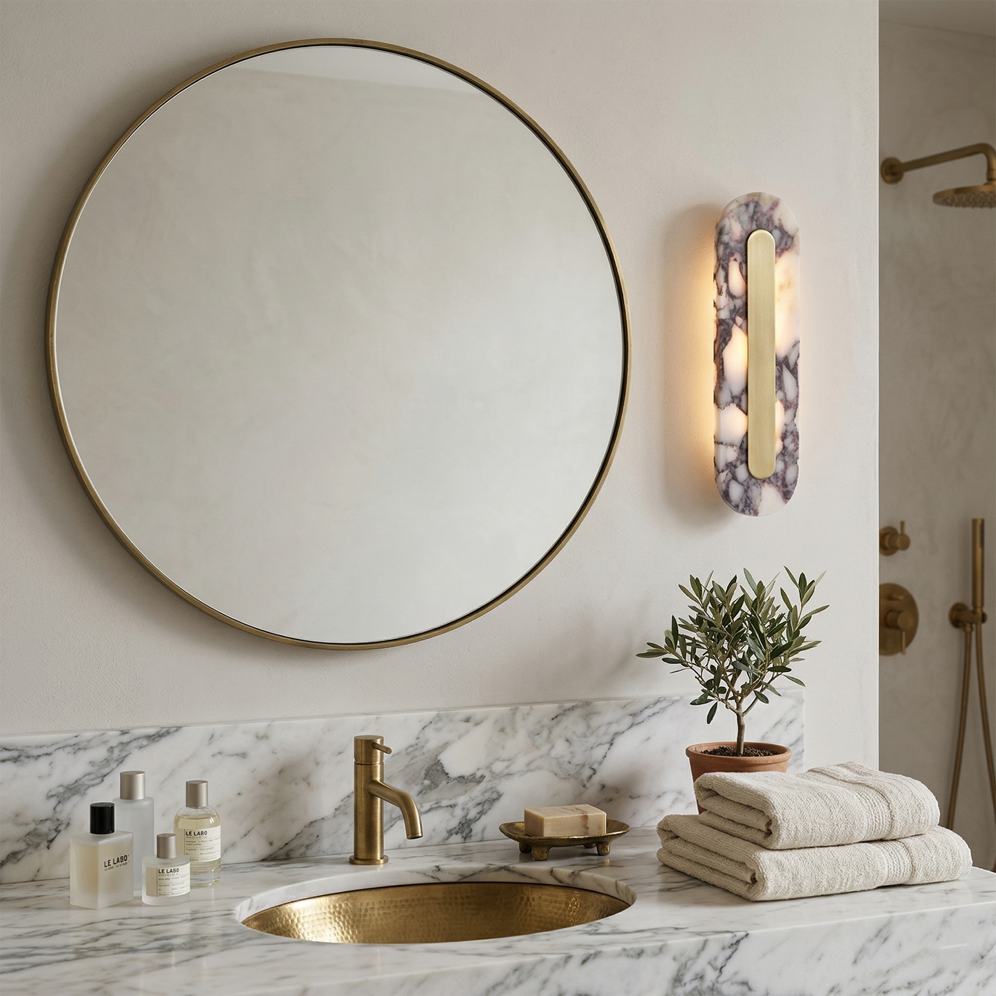 Marmo Wall Lamp