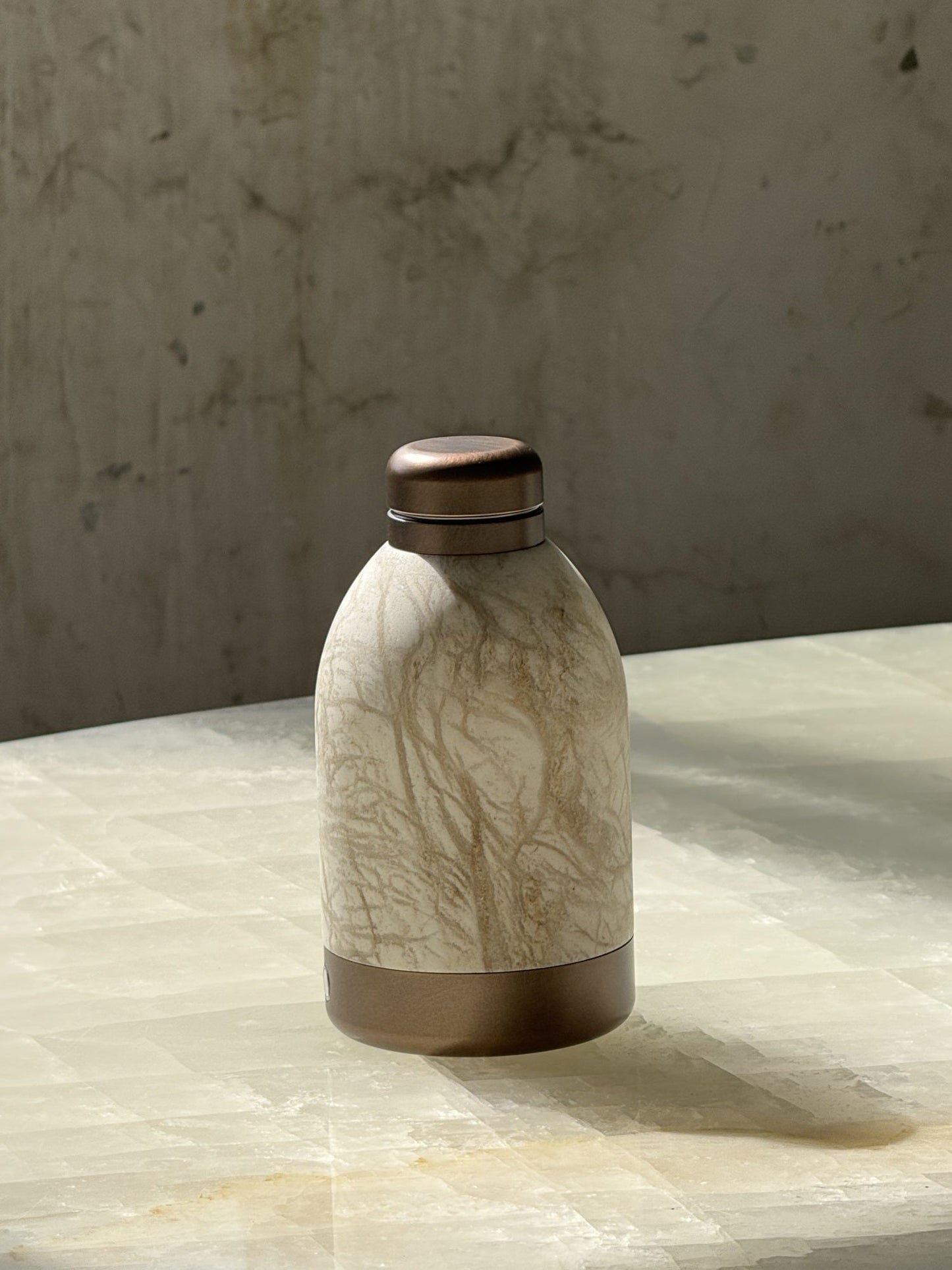 Capsule Marble Table Lamp (Built-in Battery)