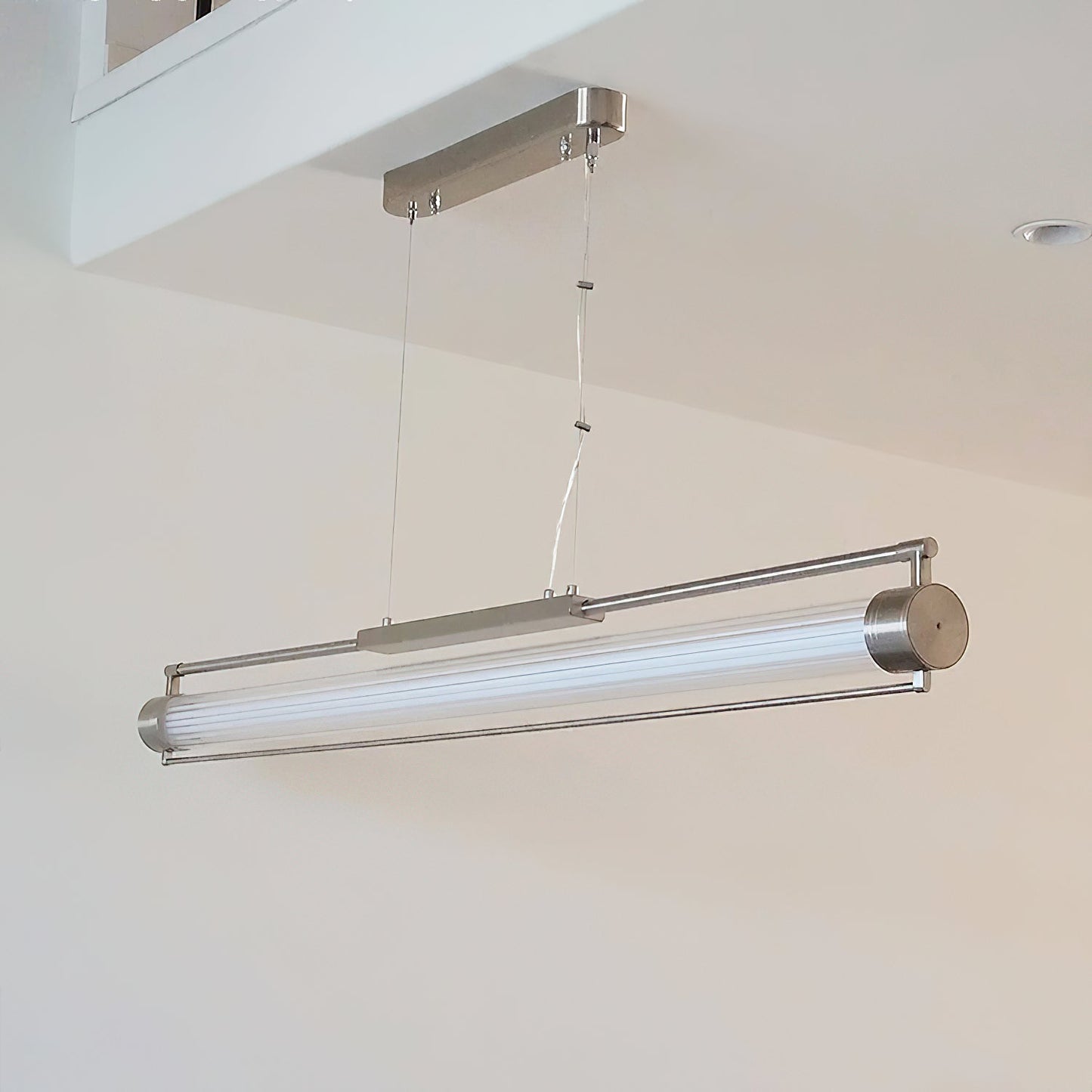 Tamar Wand Pendnat Lamp