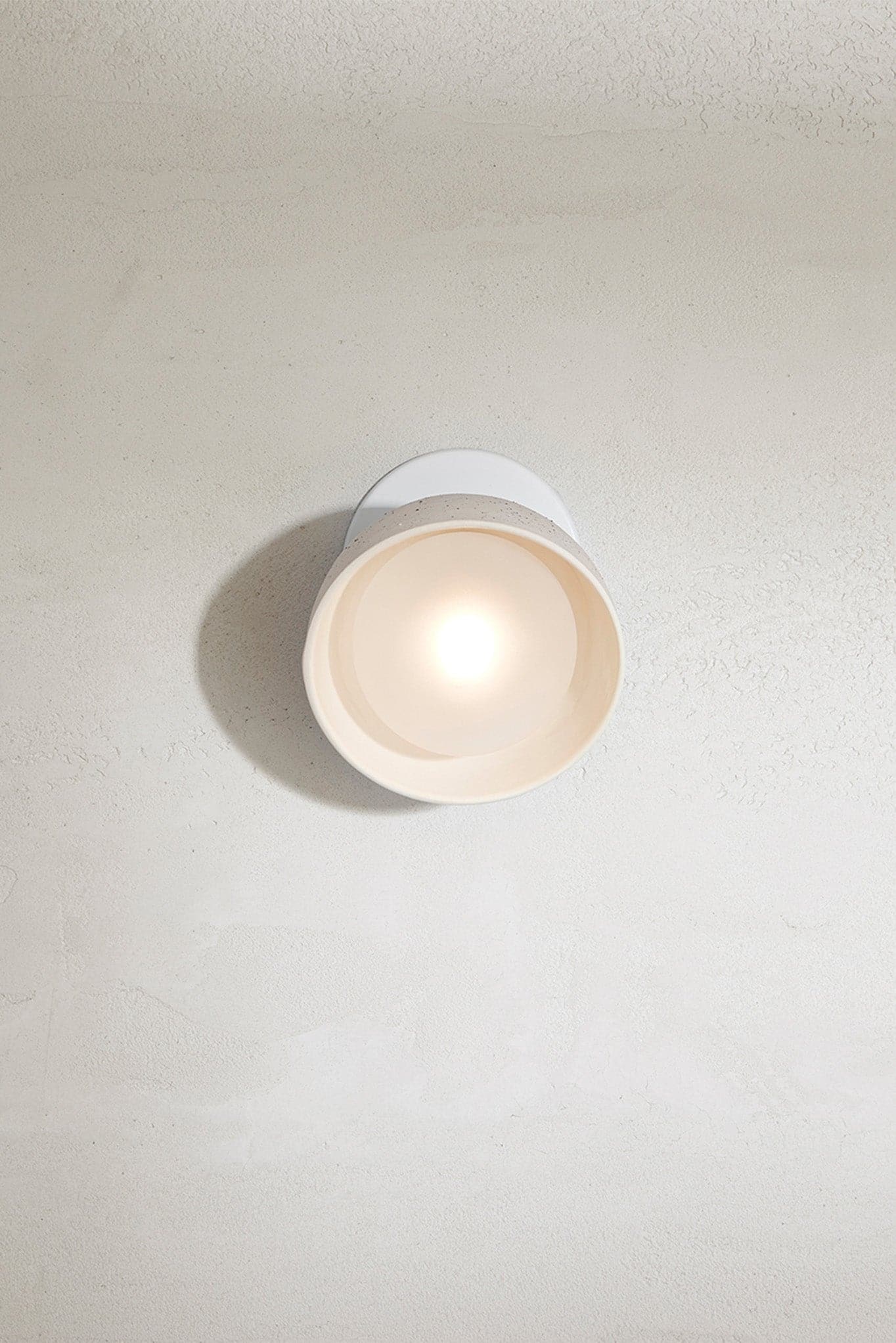 Terra Surface Wall Lamp