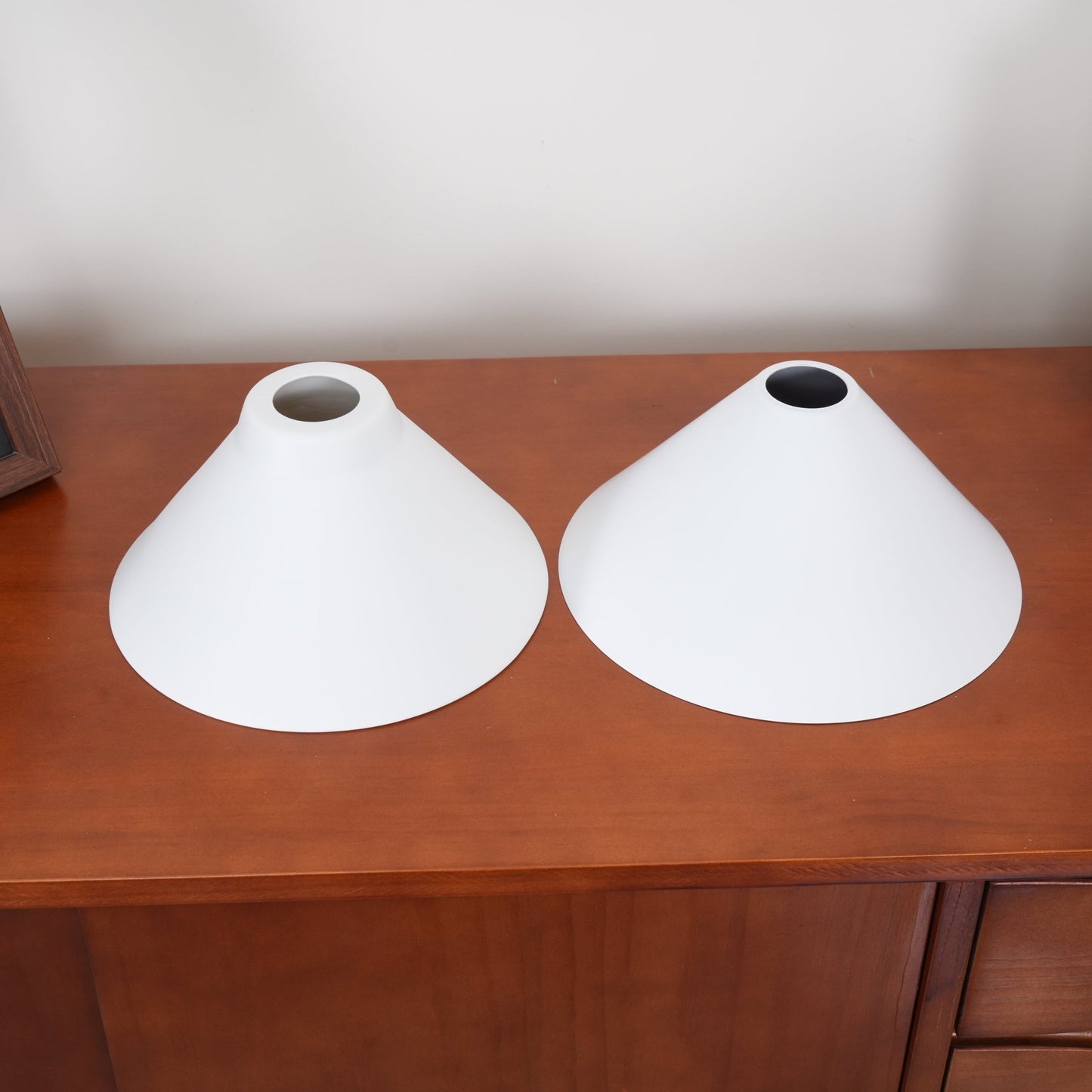 Thetford Wall Lamp