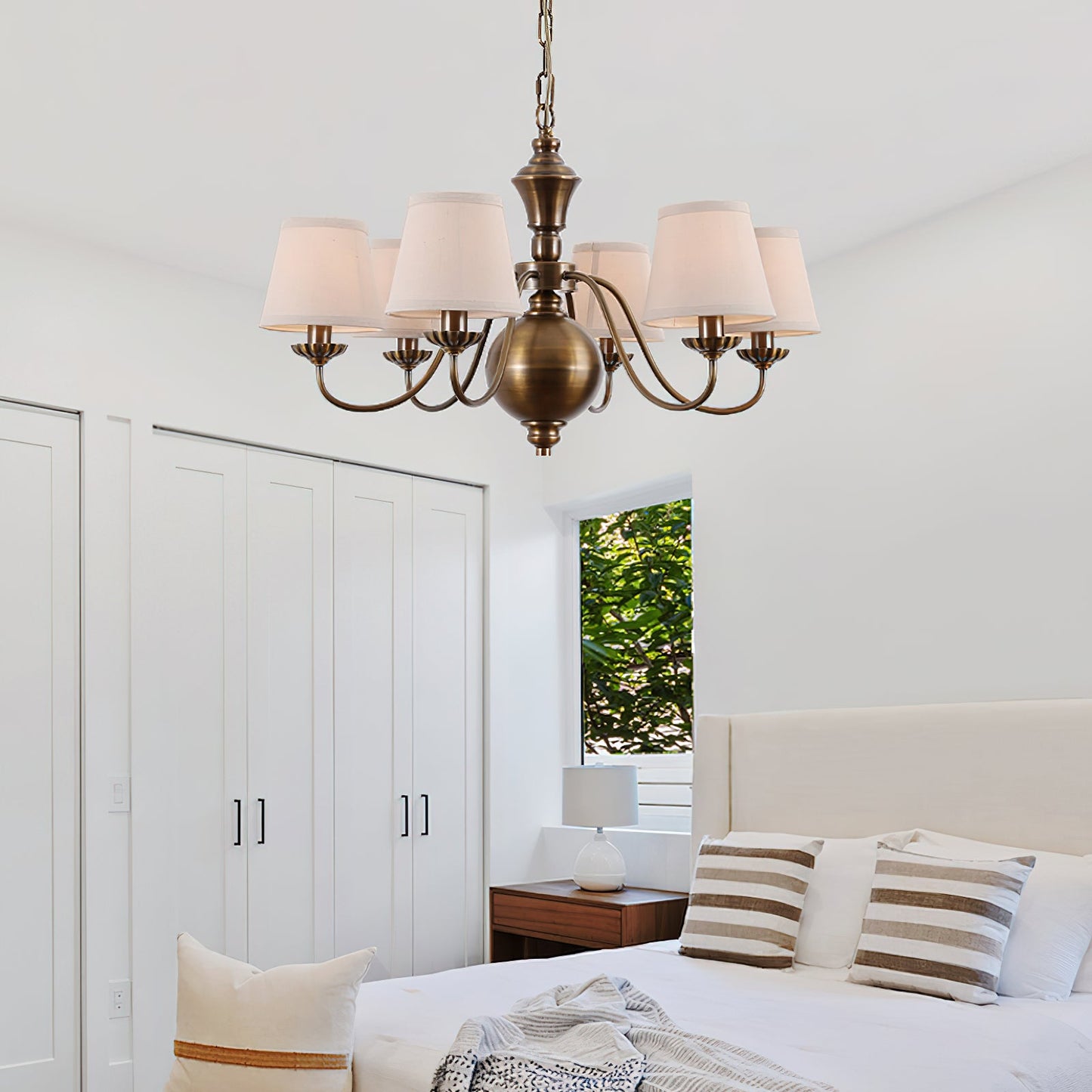 Tofty Chandelier