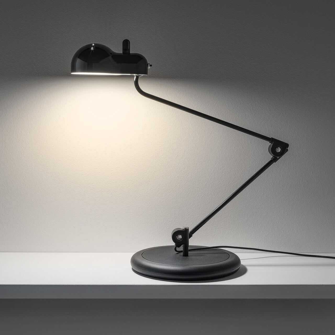 Topo Table Lamp