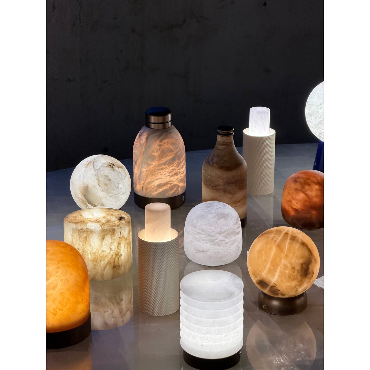Trevi Table Lamp (Built-in Battery)