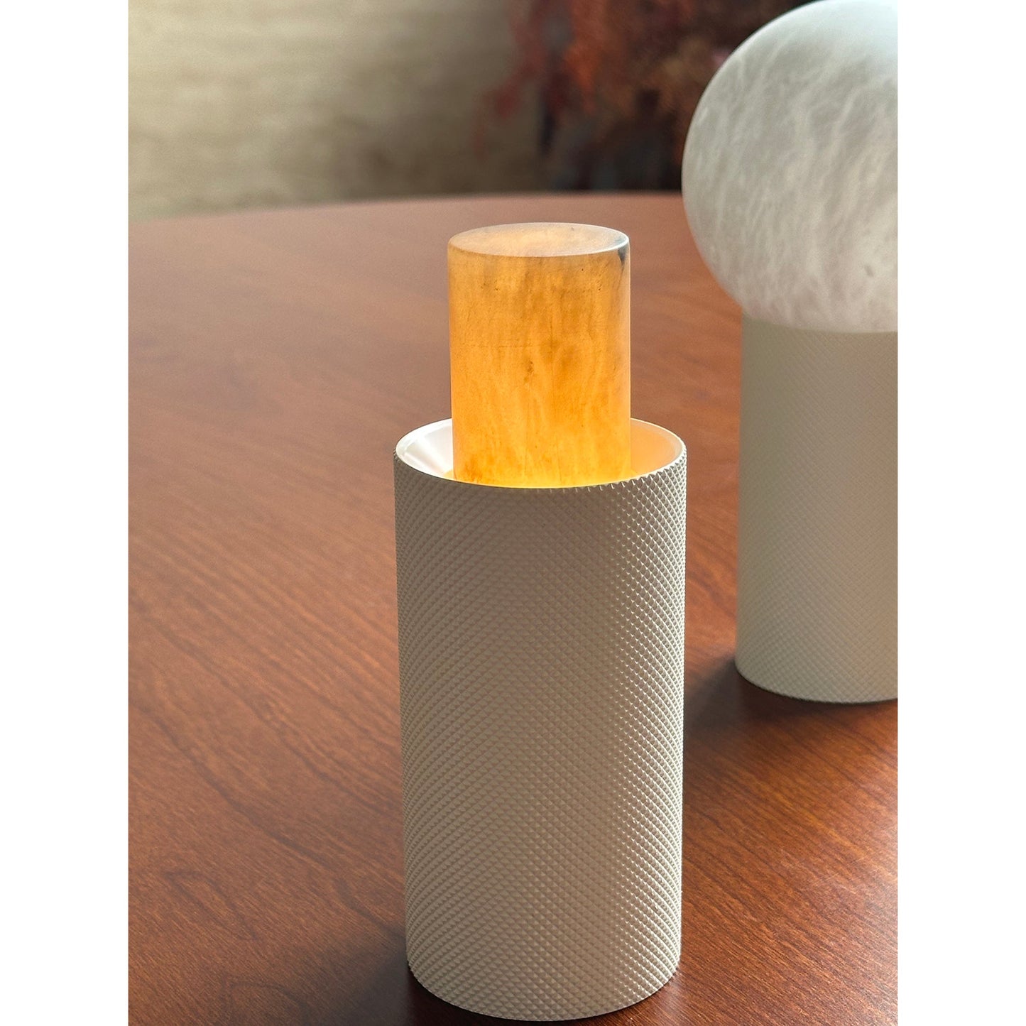 Cordless Alabaster Table Lamp (Built-in Battery)