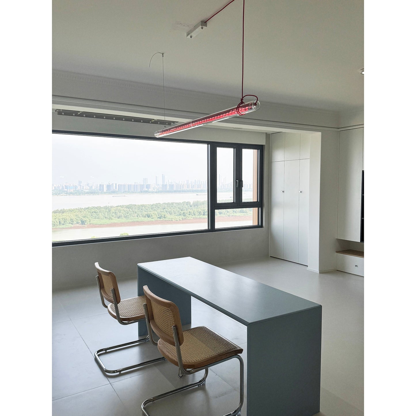 Tubular Linear LED Pendant Lamp