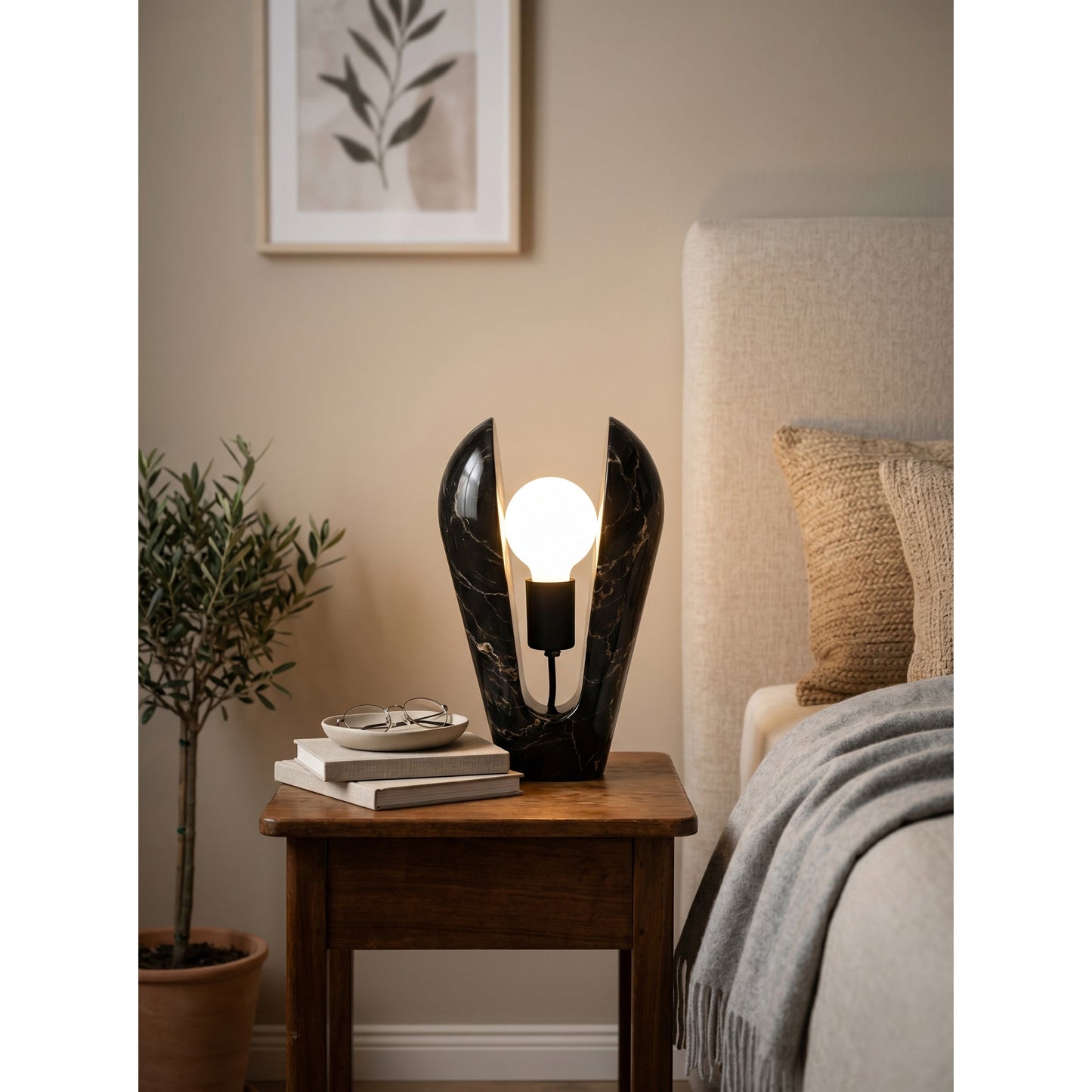 Victoire Marble Table Lamp
