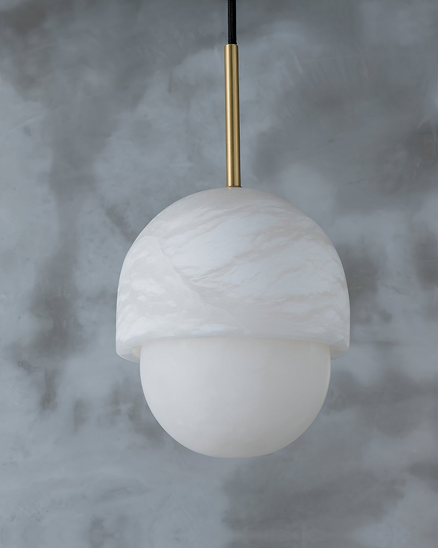 Yoko Alabaster Pendant Light