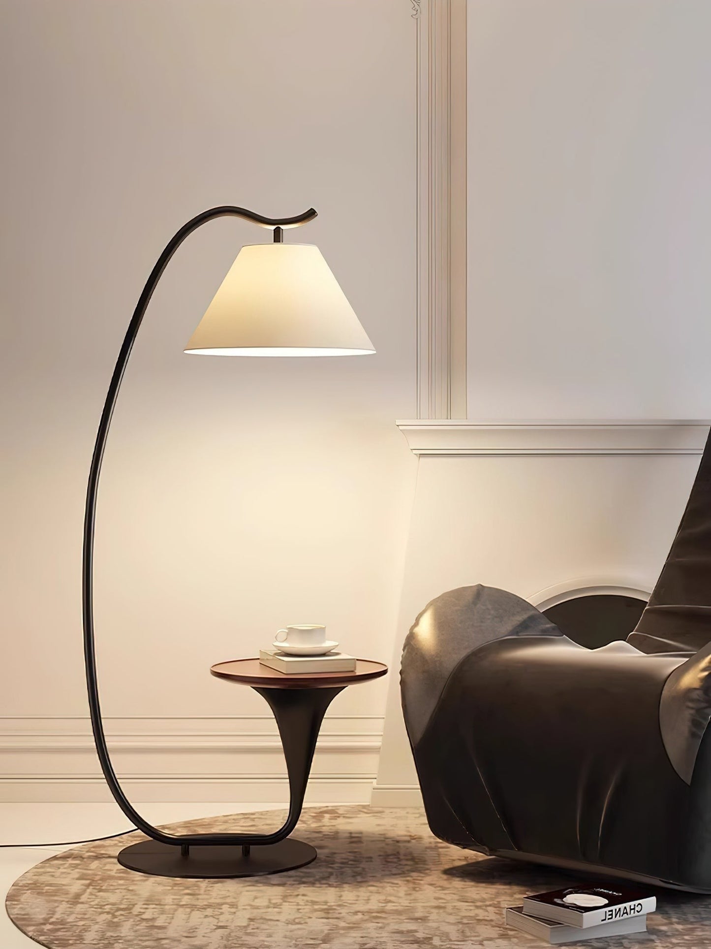 Curvature Floor Lamp with Side Table