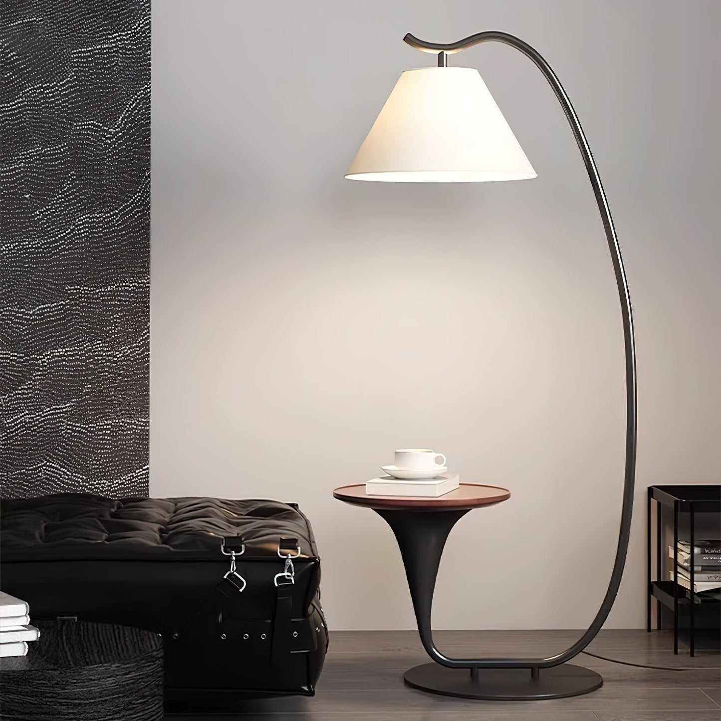 Curvature Floor Lamp with Side Table