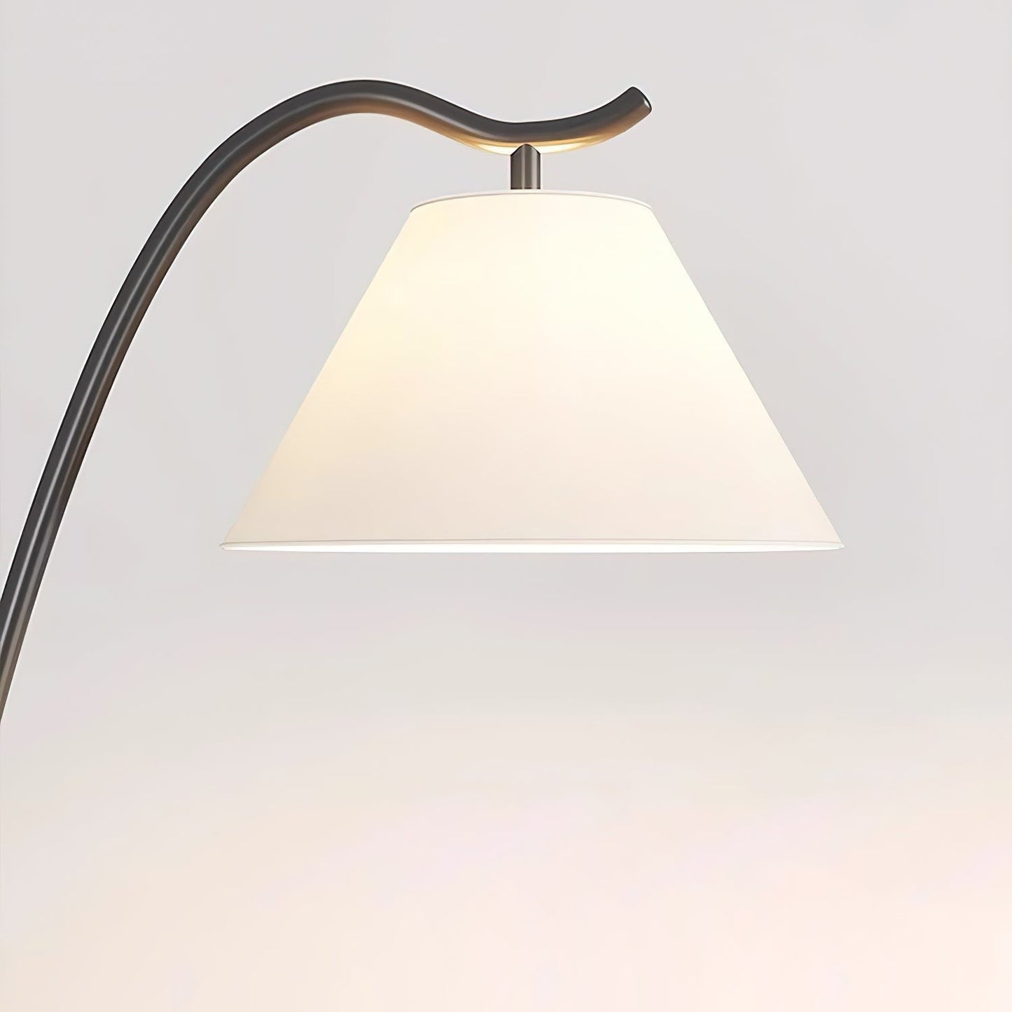 Curvature Floor Lamp with Side Table
