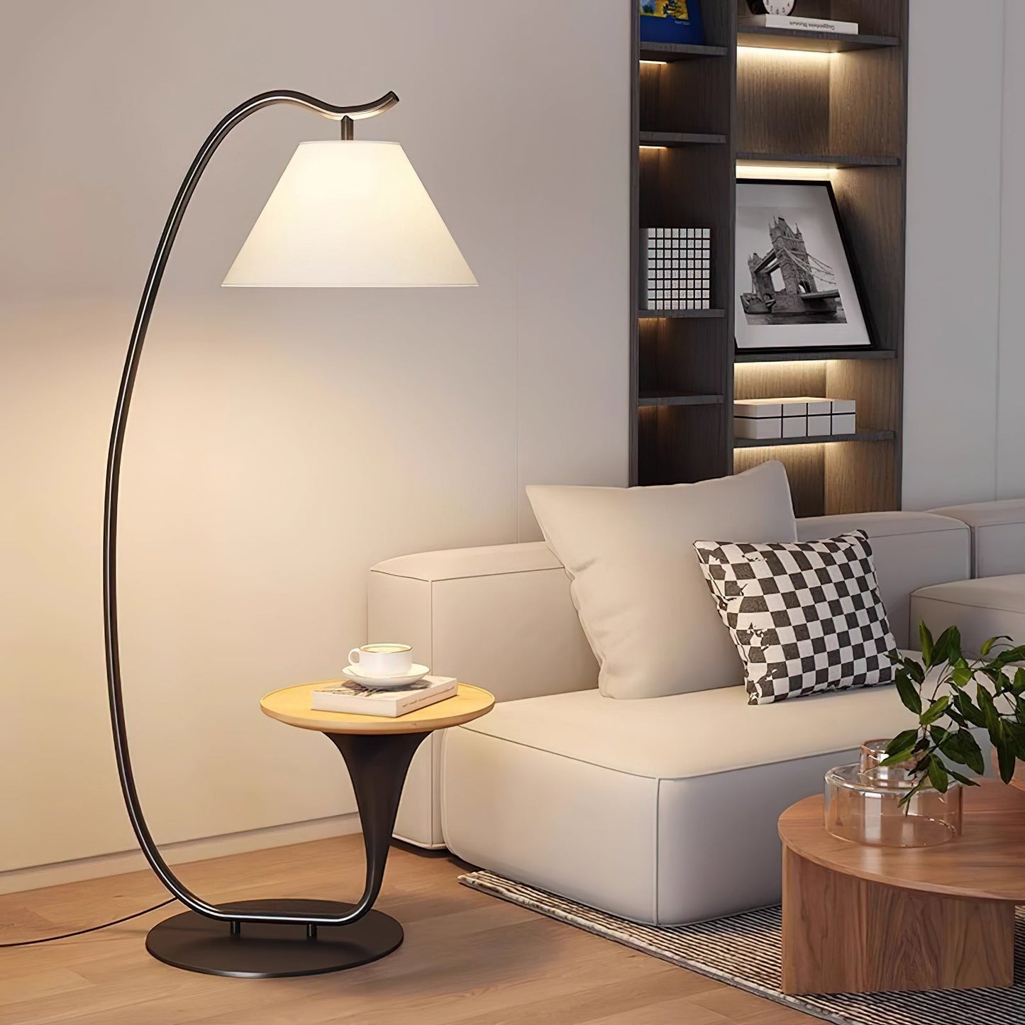 Curvature Floor Lamp with Side Table