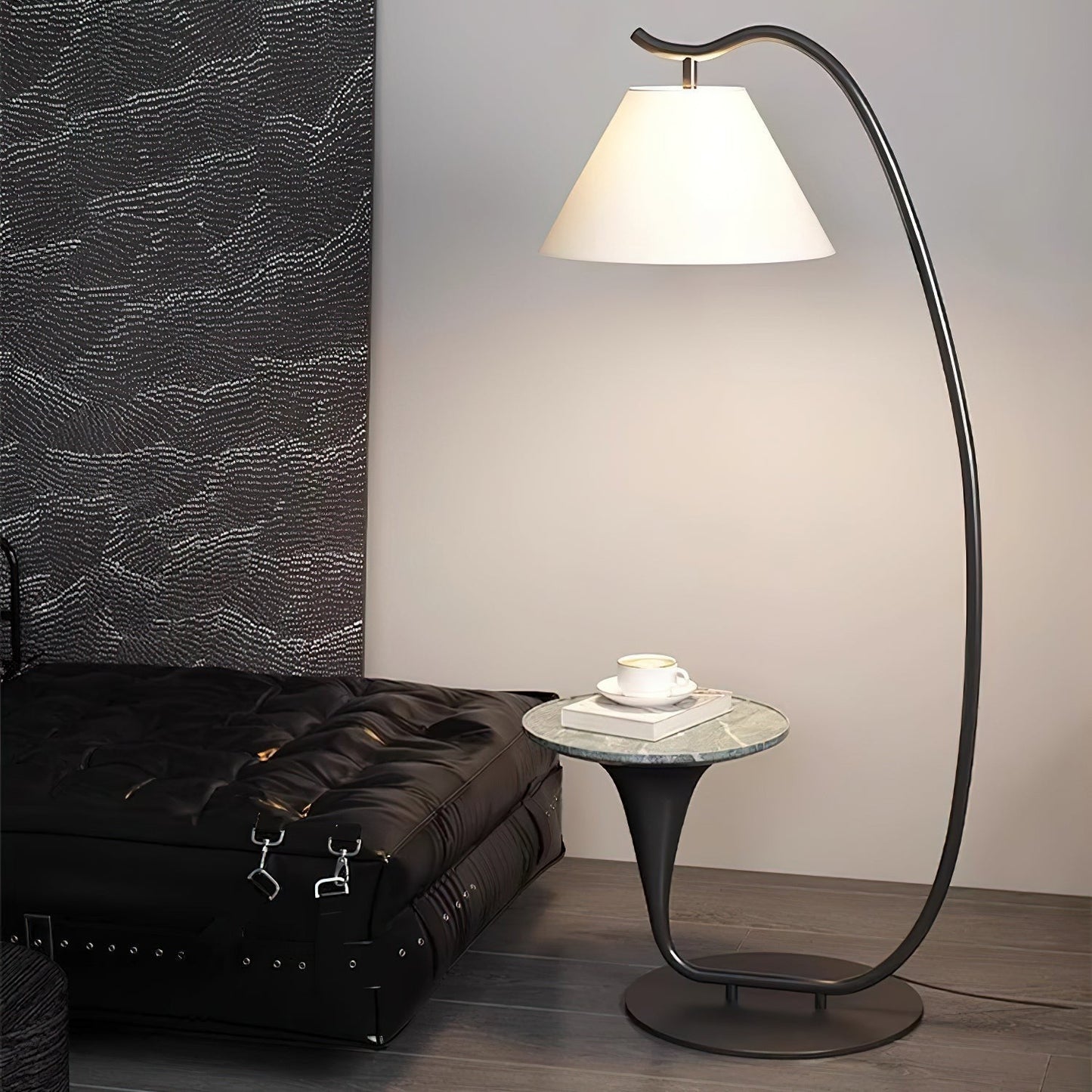 Curvature Floor Lamp with Side Table
