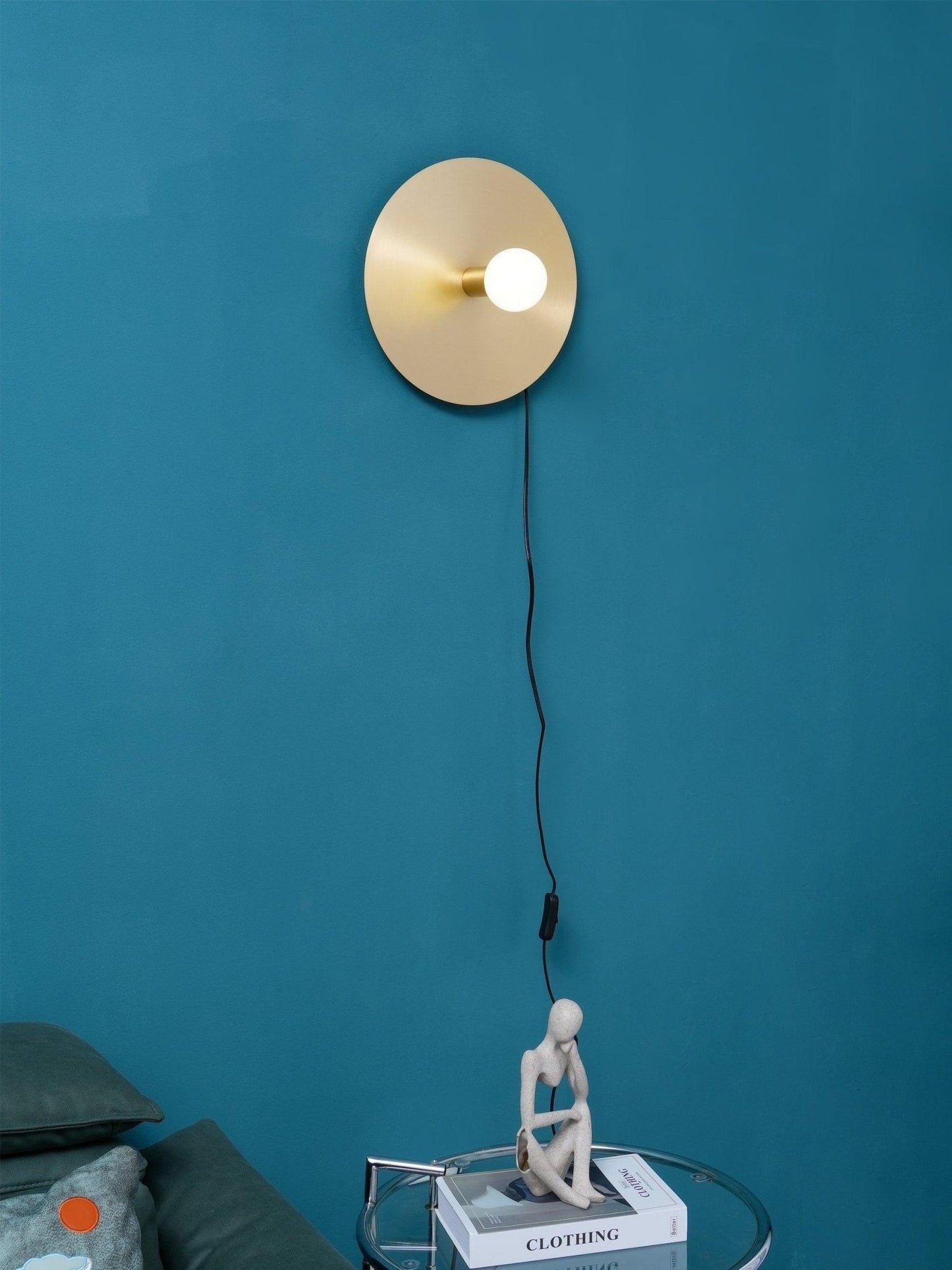 Dot Brass Wall Lamp