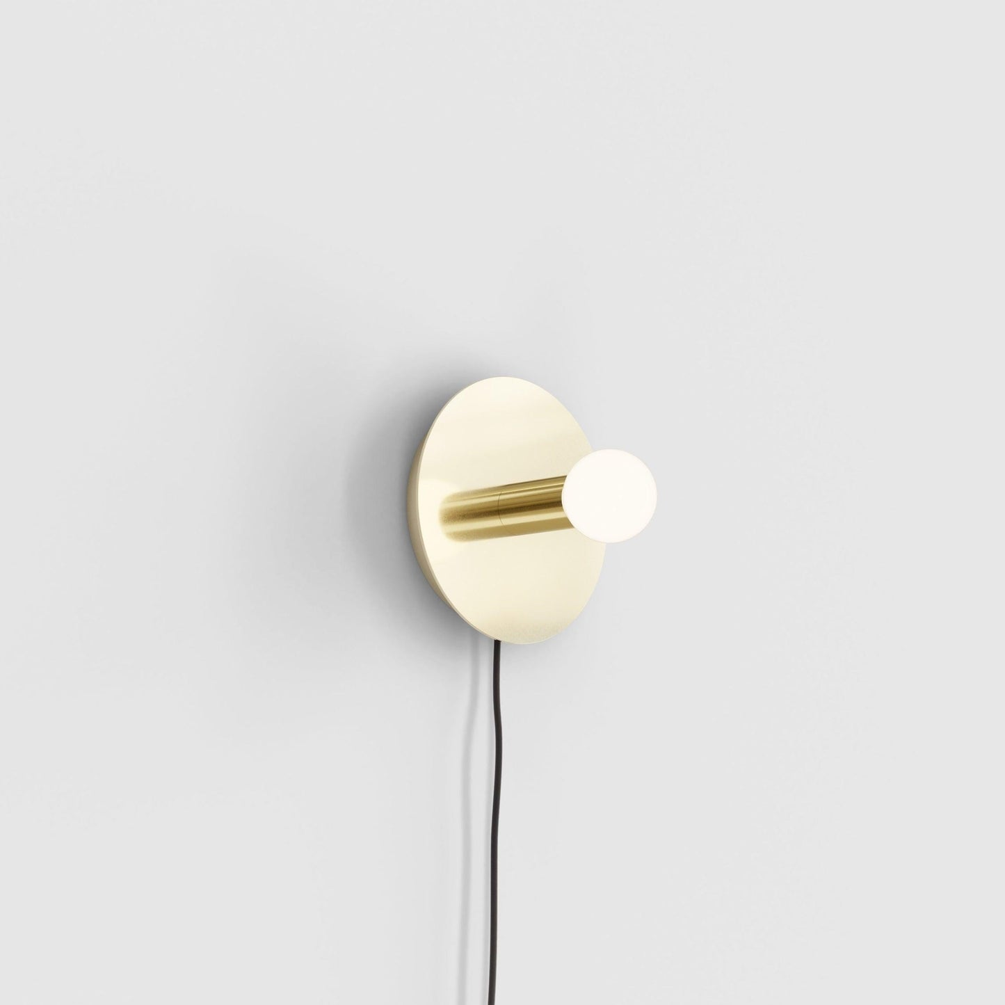Dot Brass Wall Lamp