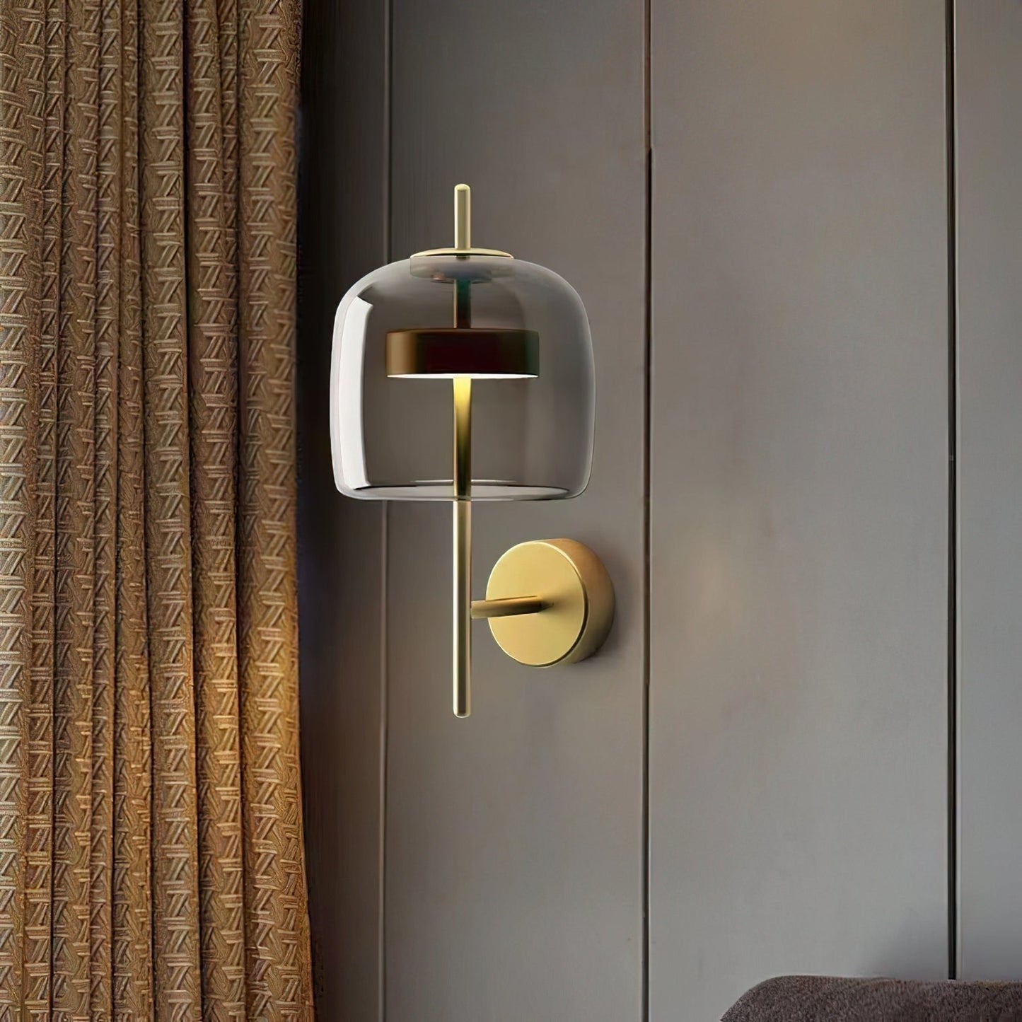 Hourglass Glass Wall Sconce