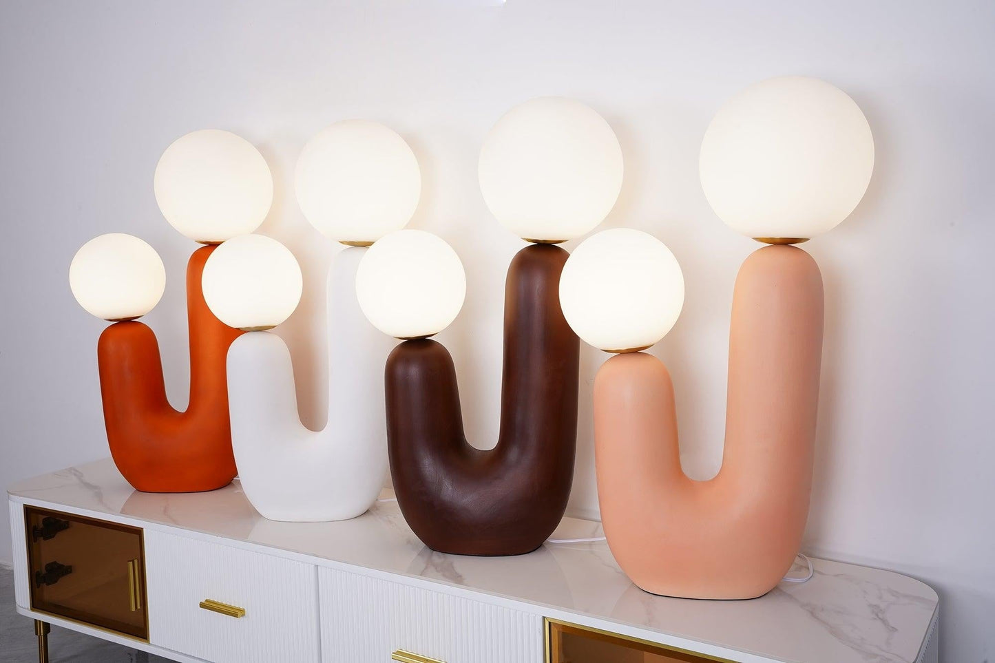 Oo Hand-Built Ceramic Statement Table Lamp