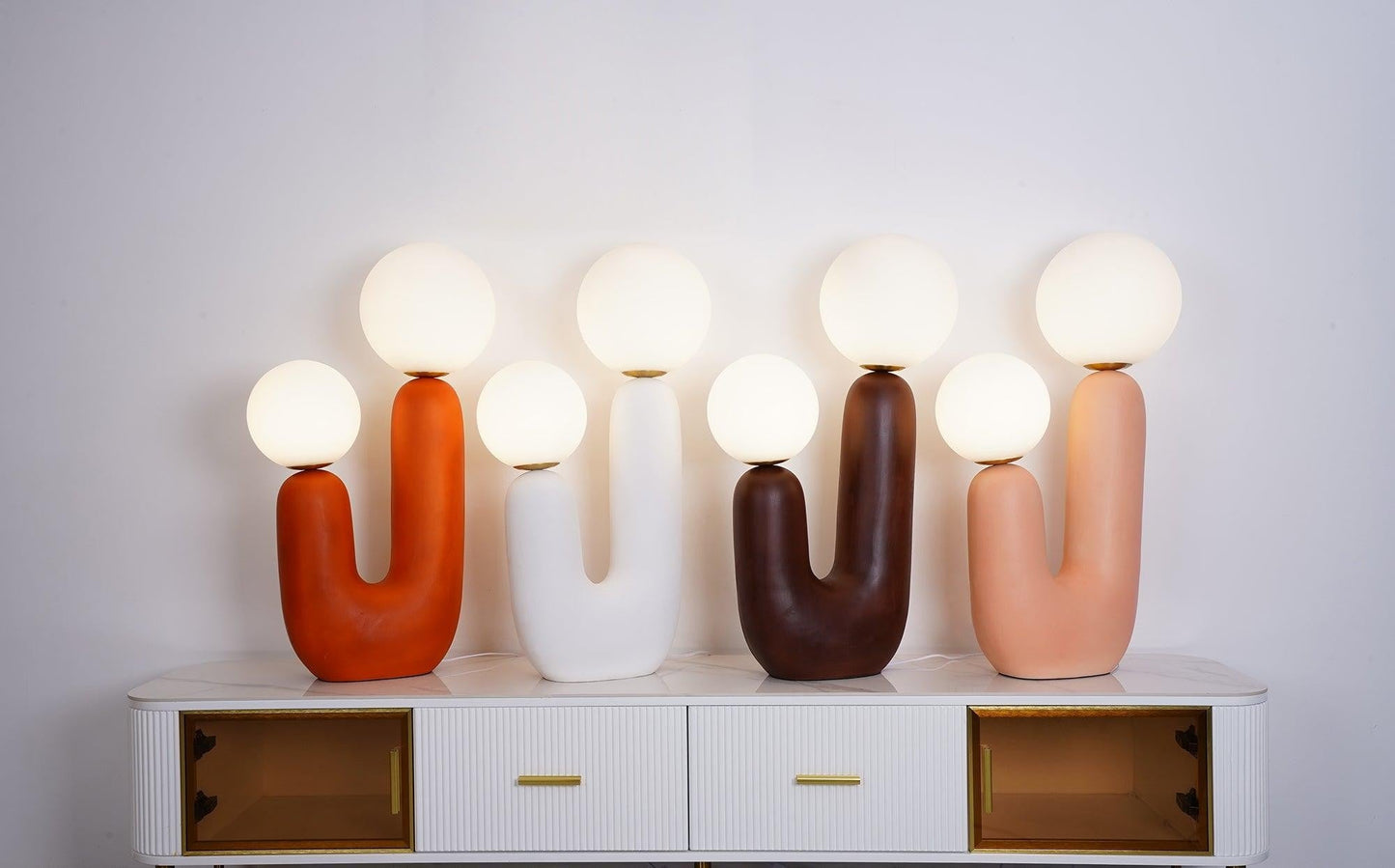 Oo Hand-Built Ceramic Statement Table Lamp