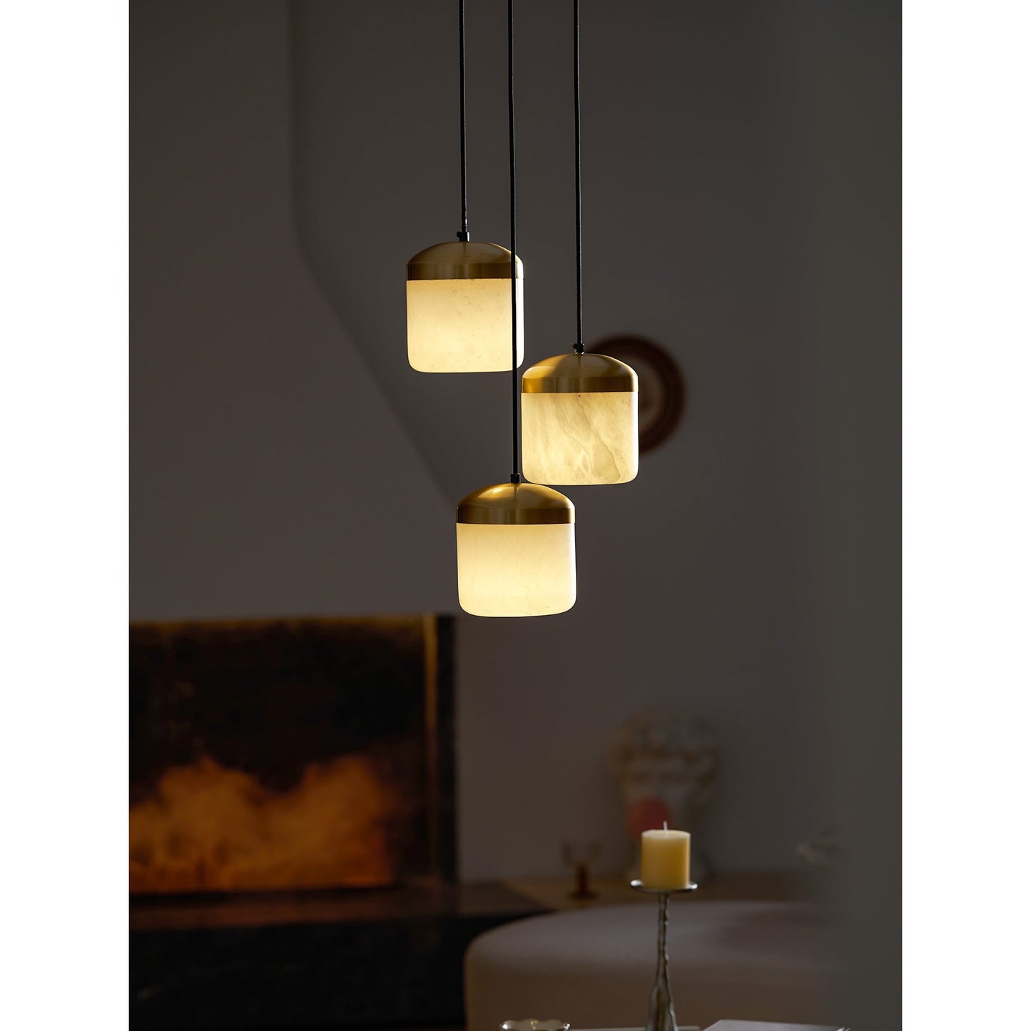 Asta Alabaster Pendant Lamp