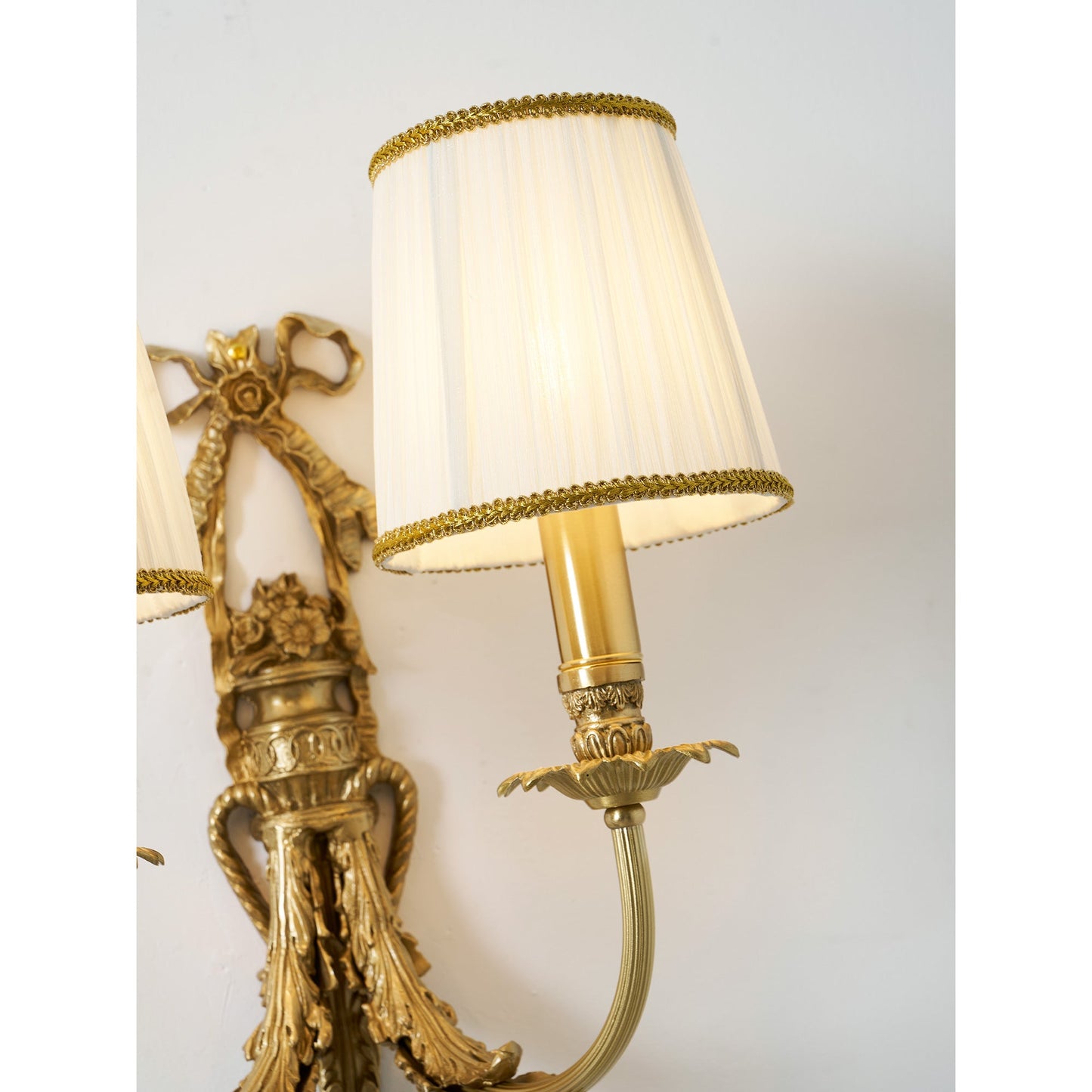 Claudine Wall Lamp