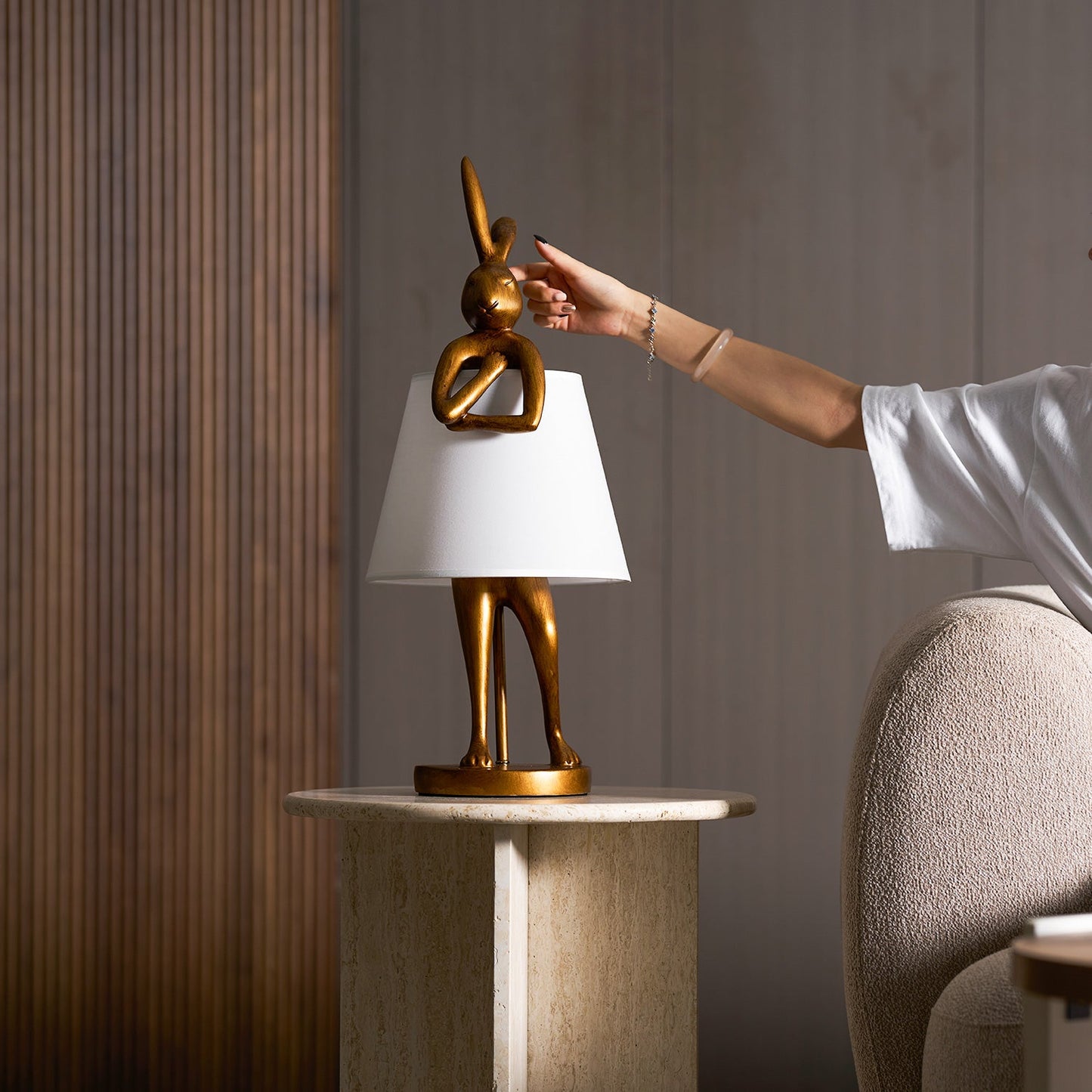 Chester Rabbit Table Lamp