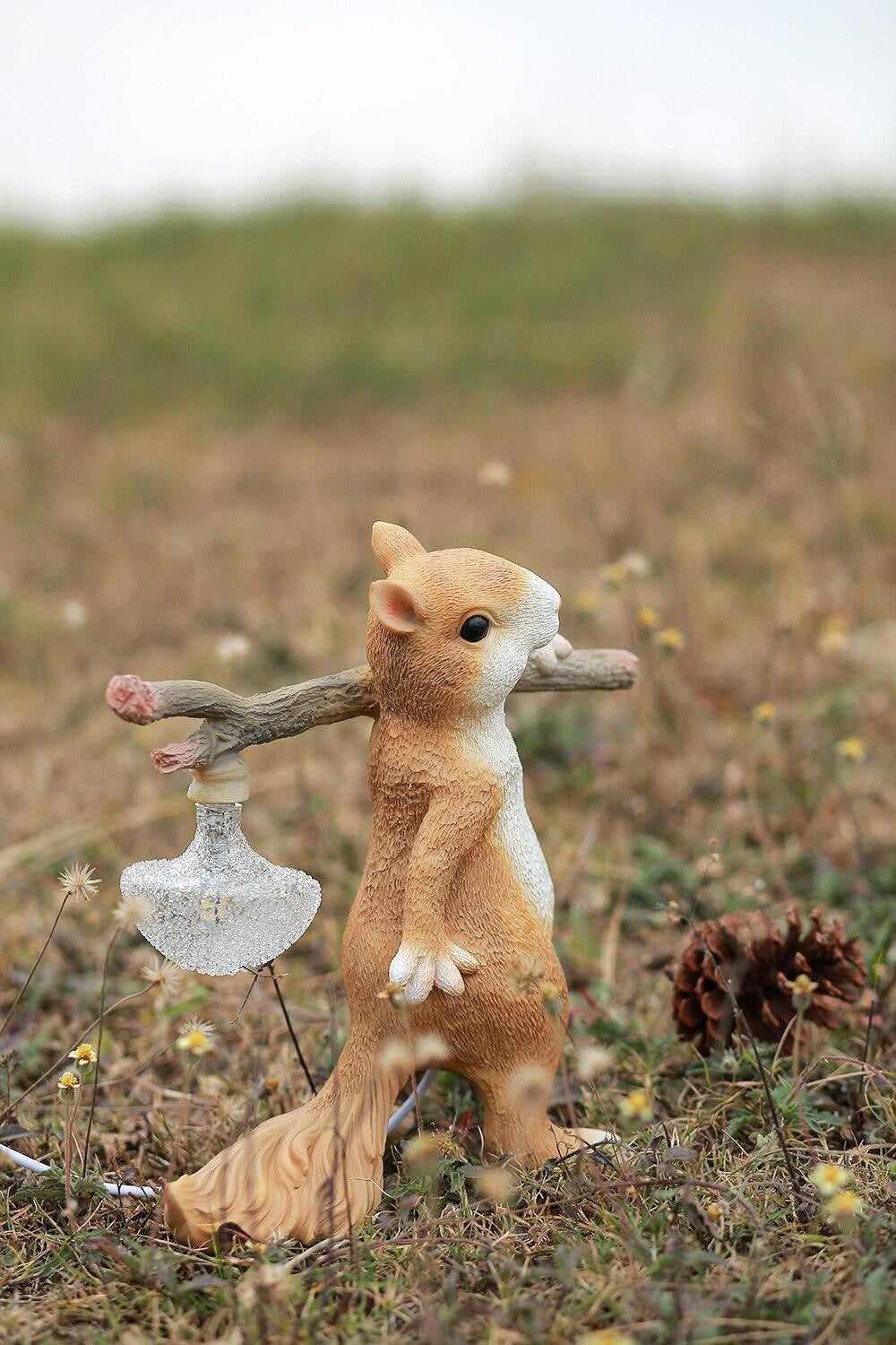 Squirrel Accent Table Lamp