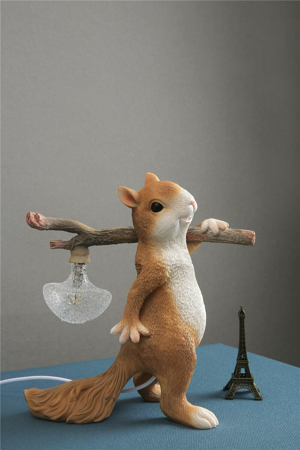 Squirrel Accent Table Lamp