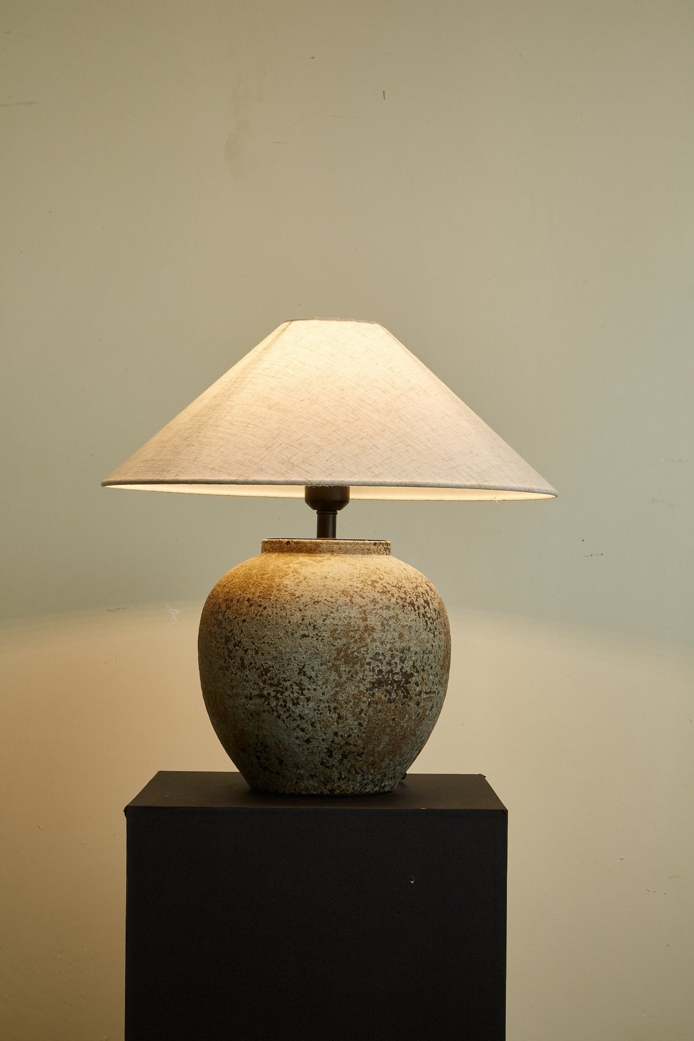 Terra Vessel Ceramic Table Lamp